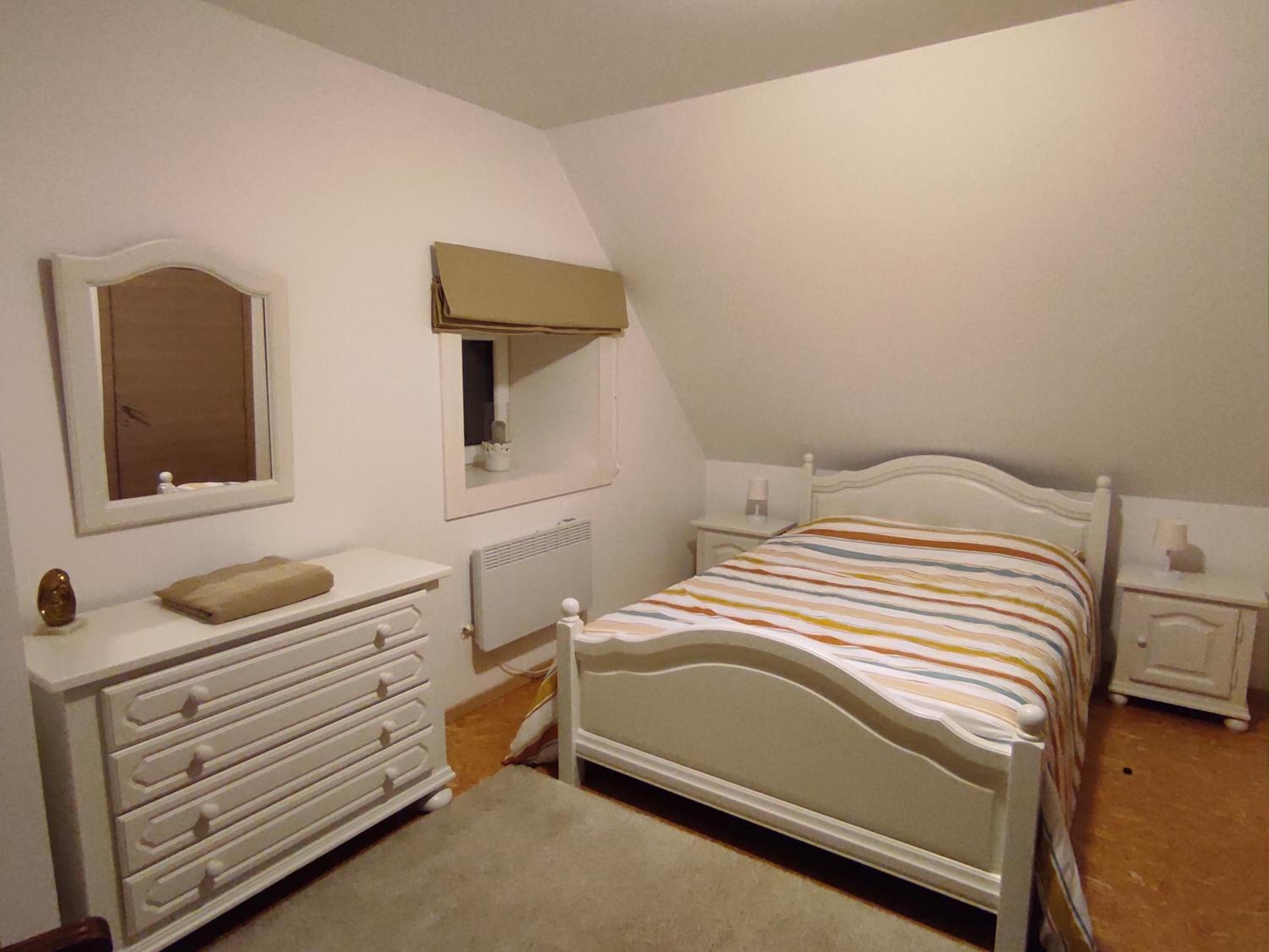 Four-Bedroom House photo 1