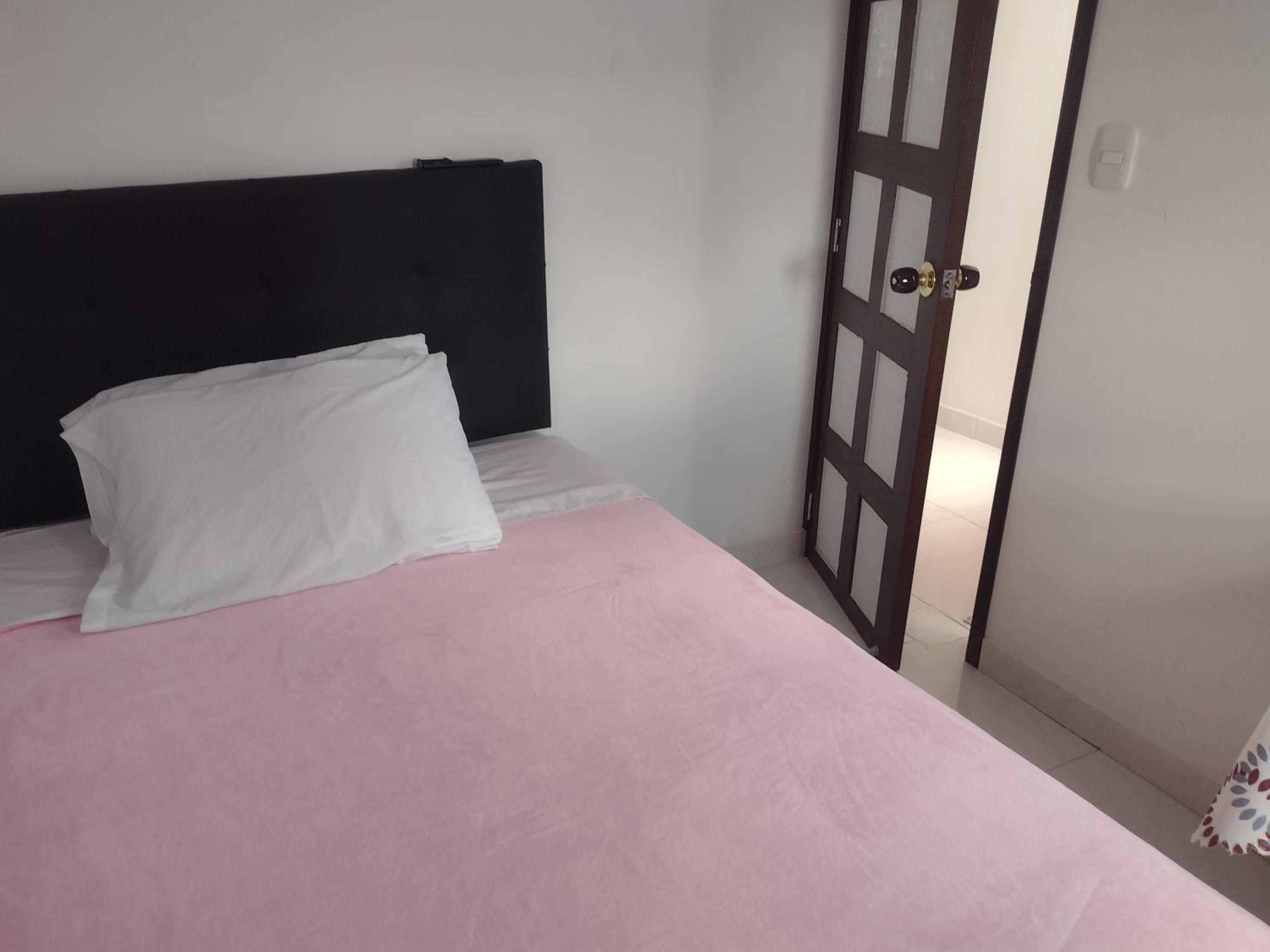 Deluxe Room (2 Adults + 1 Child)