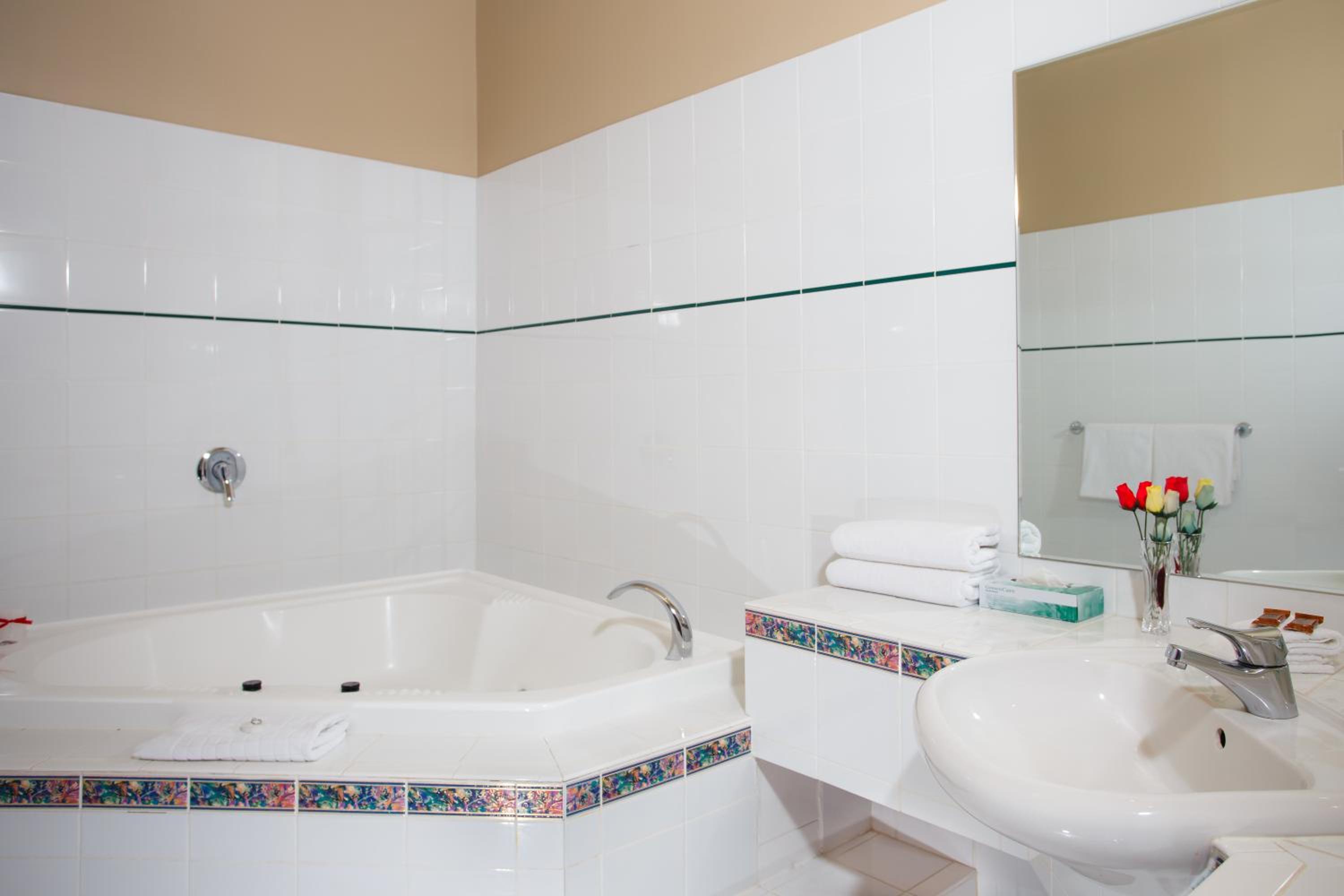 Suite with Terrace - Photo 5