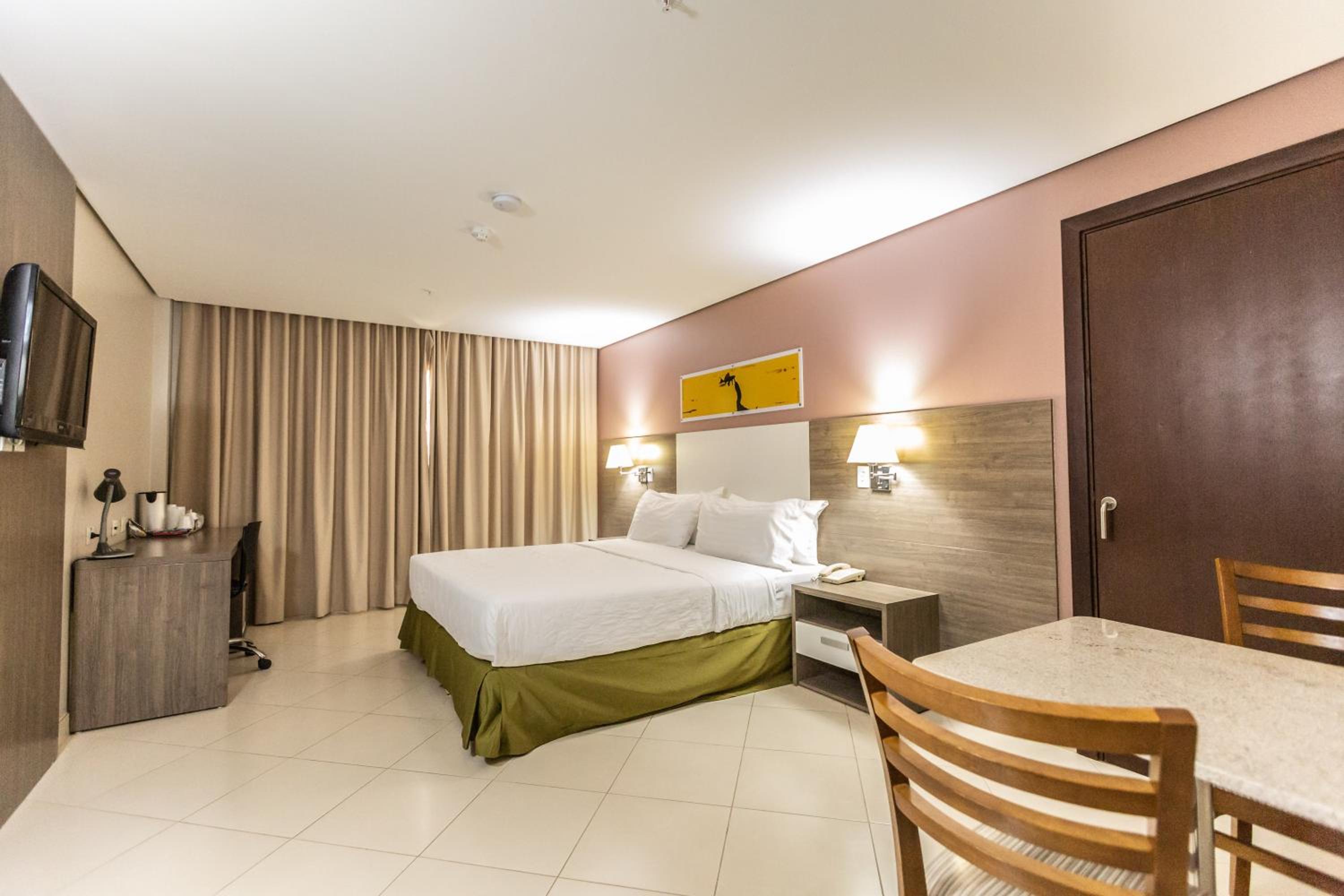 King Room - Disability Access/Non-Smoking