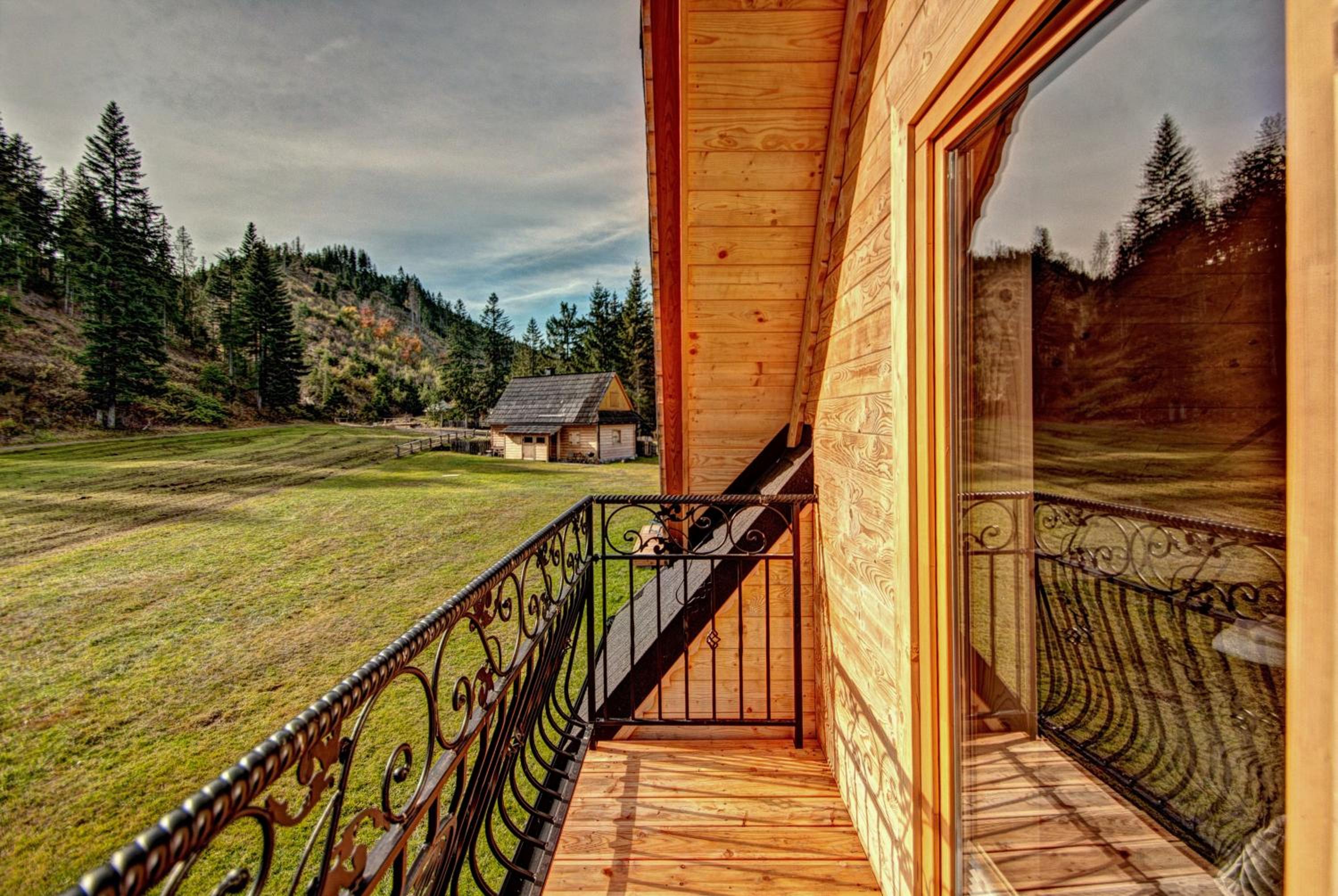 One-Bedroom House photo 2