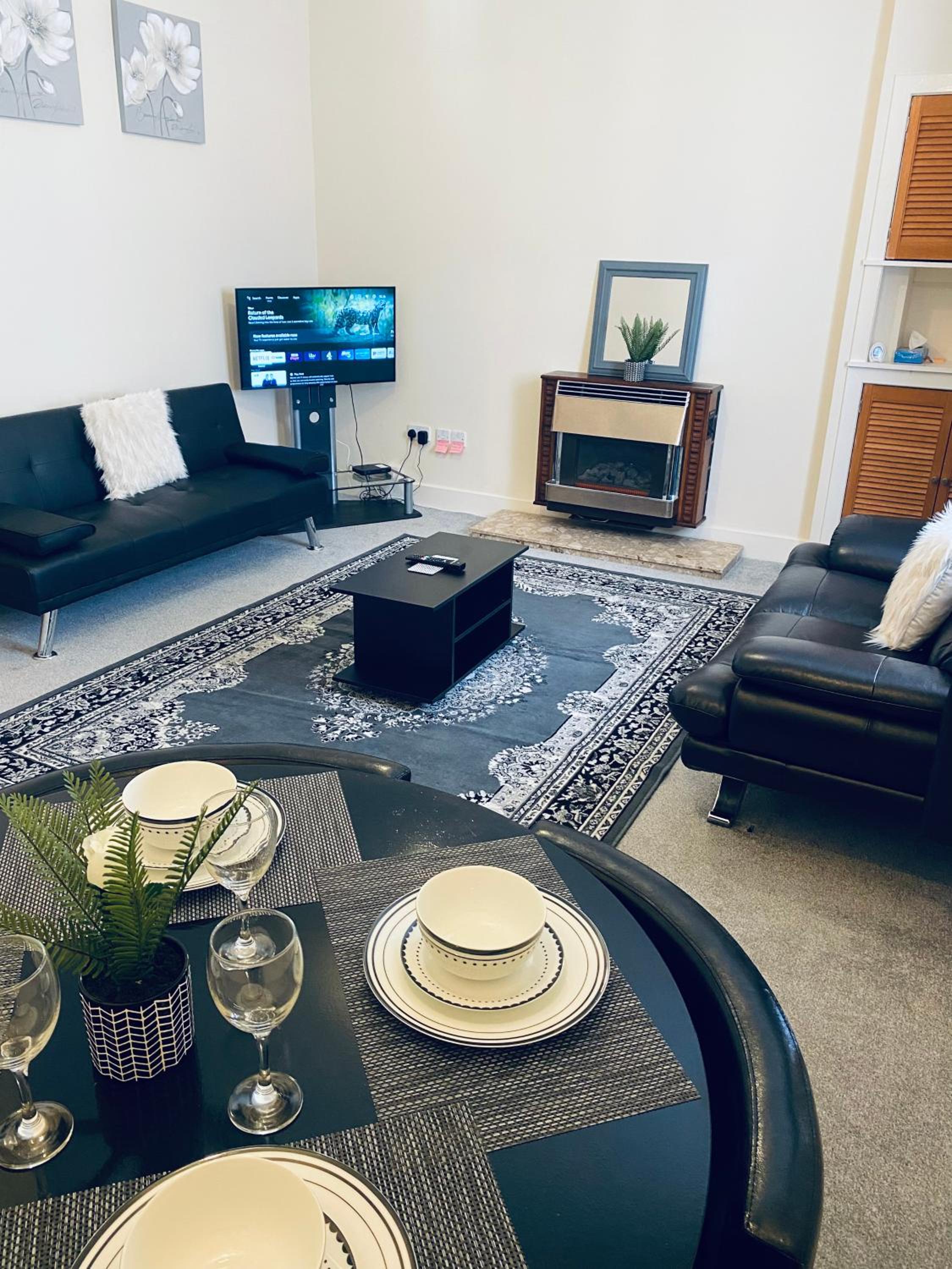 One-Bedroom Apartment