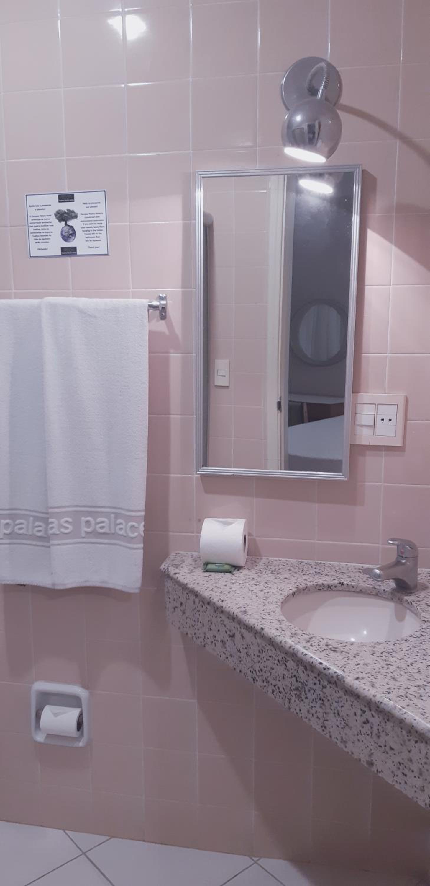 Budget Twin Room photo 3
