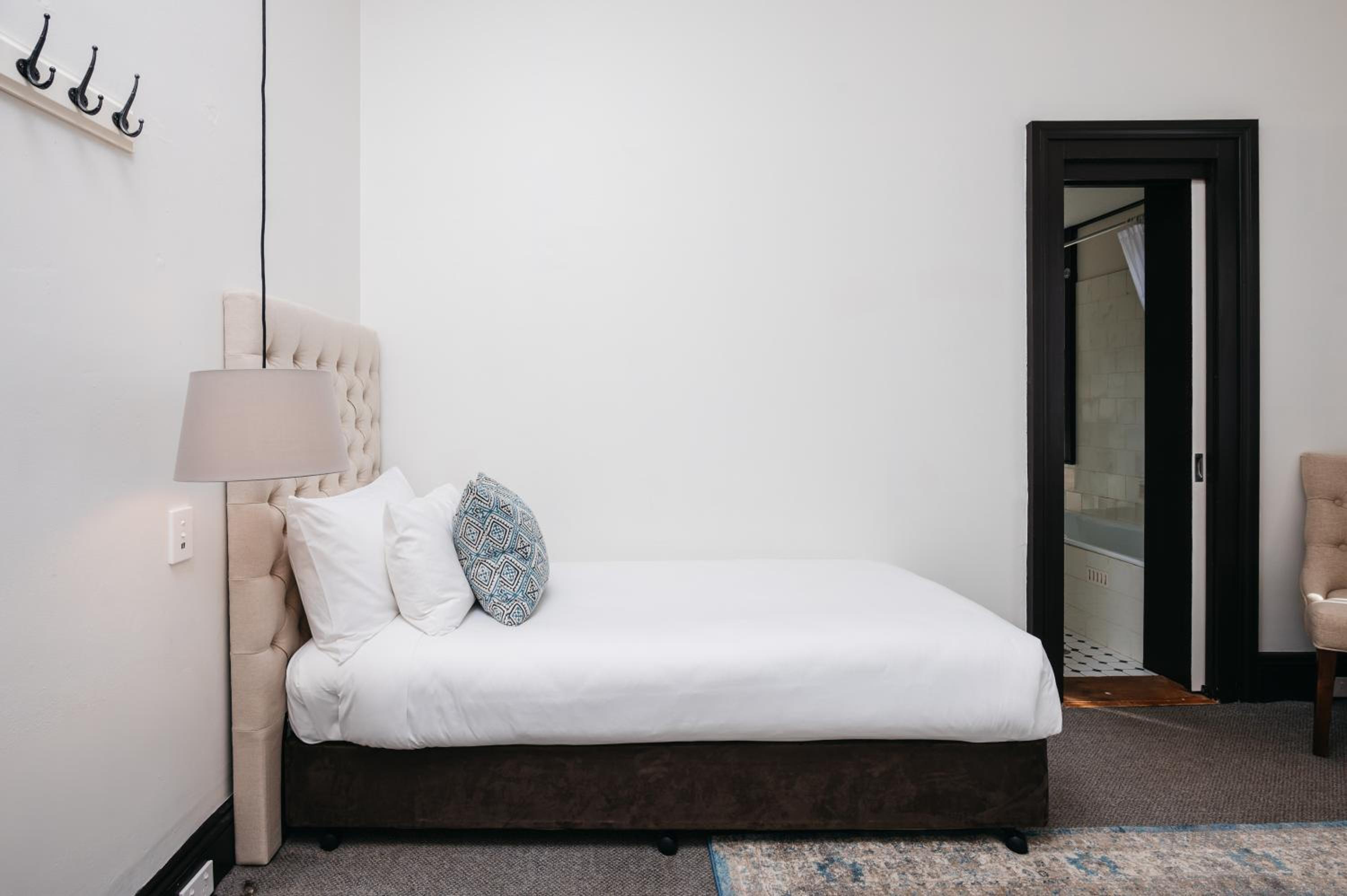 Standard Twin Room photo 2