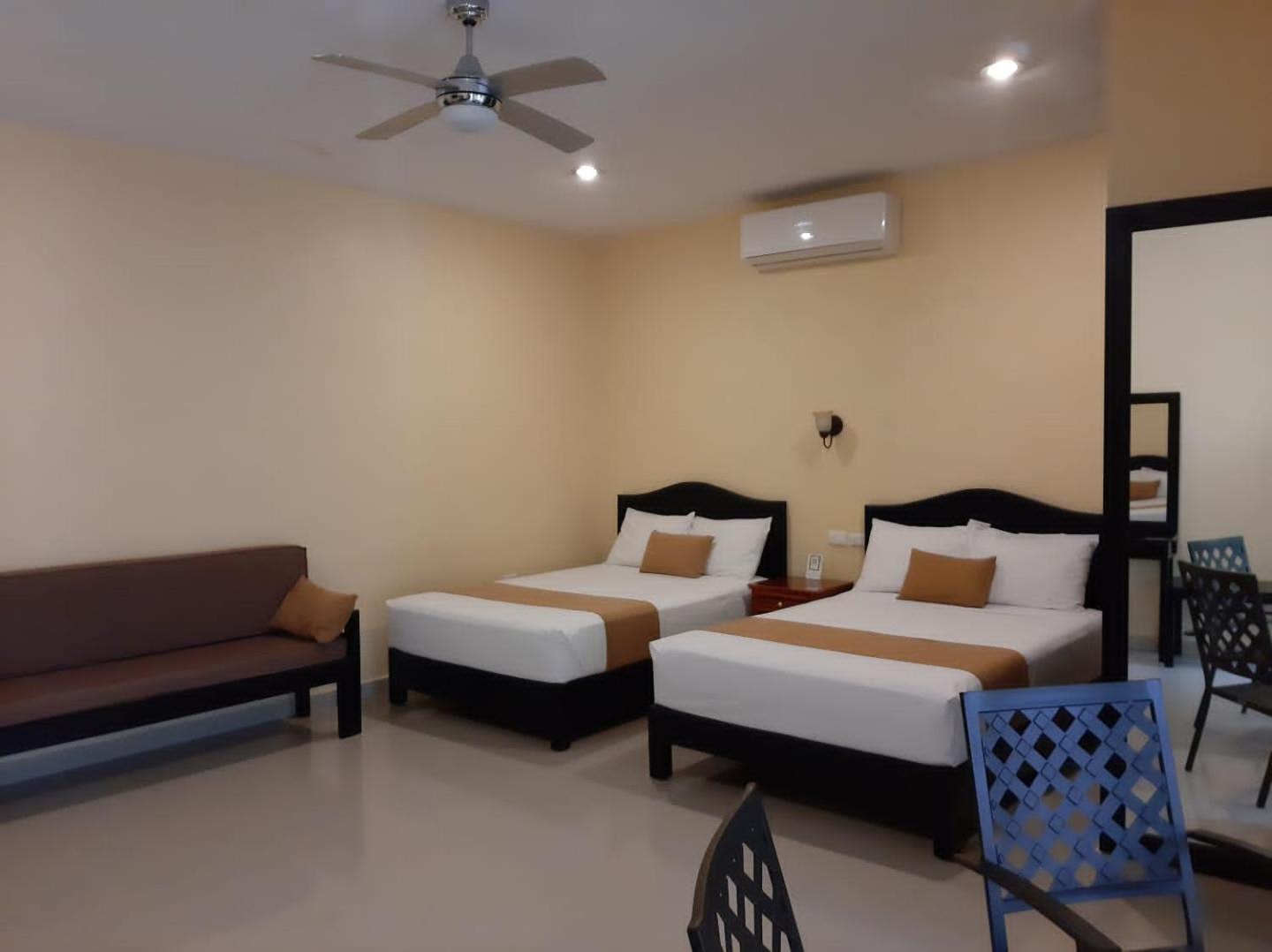 Standard Twin Room with Garden View