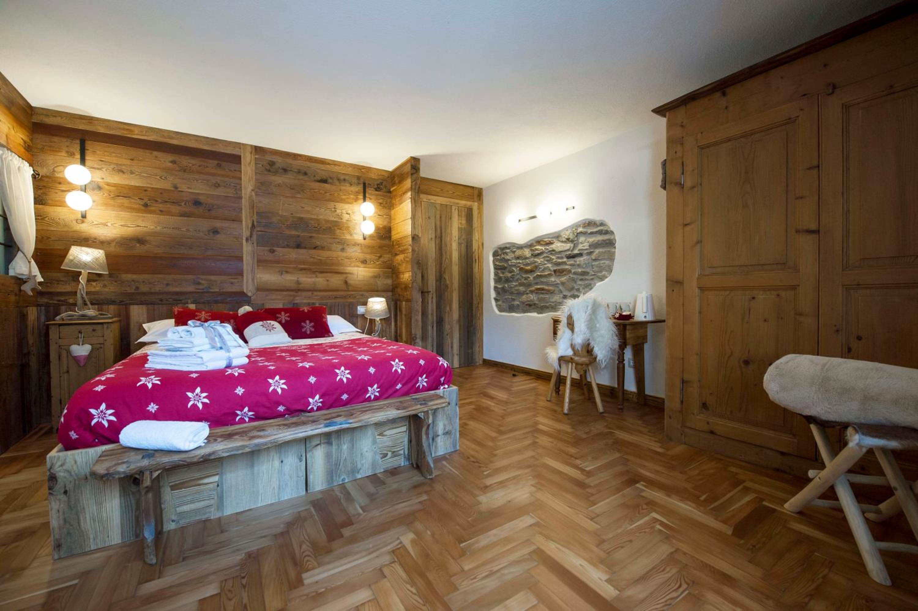 Deluxe Double or Twin Room with Turkish Bath - Photo 8