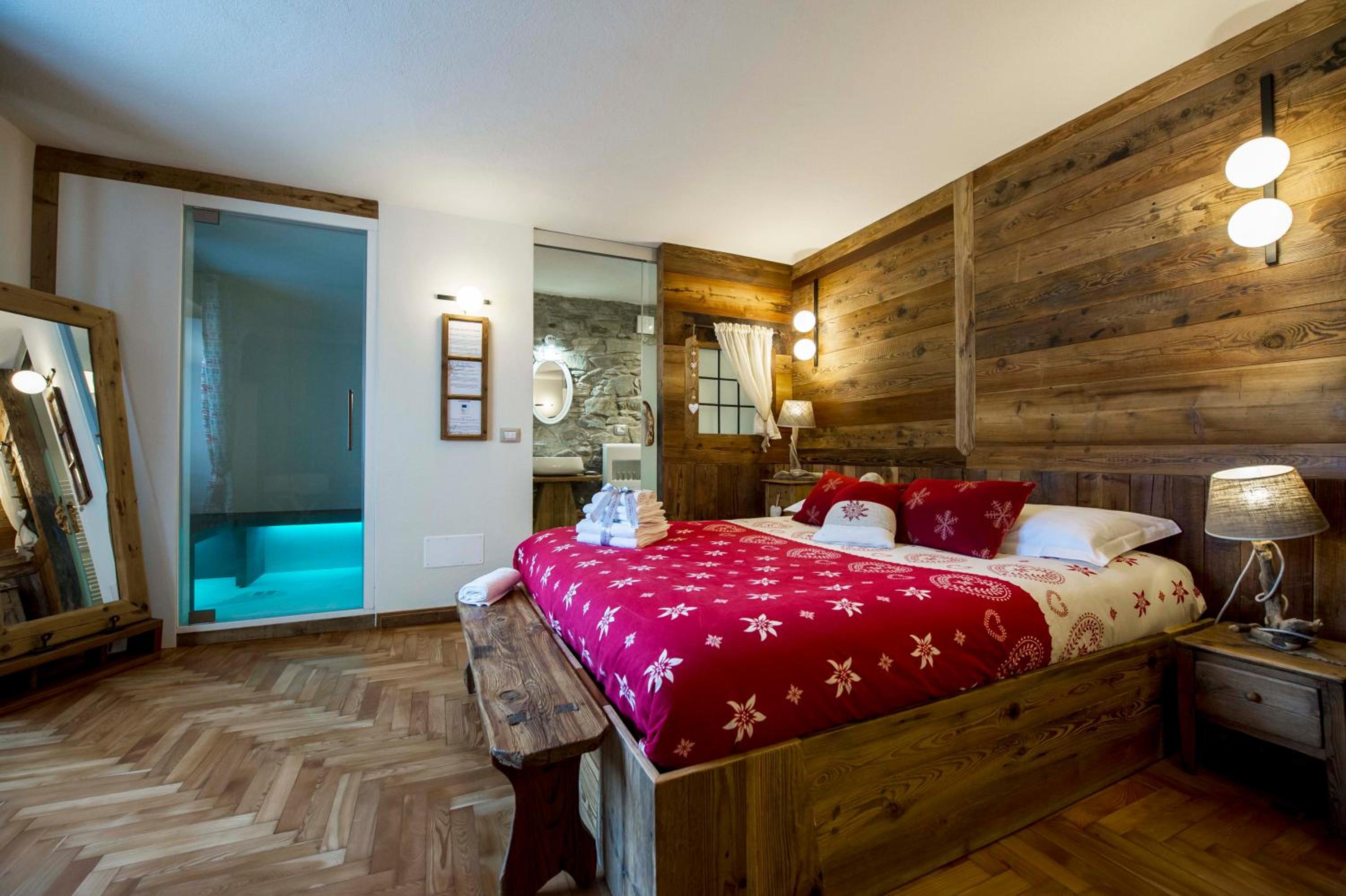 Deluxe Double or Twin Room with Turkish Bath - Photo 1