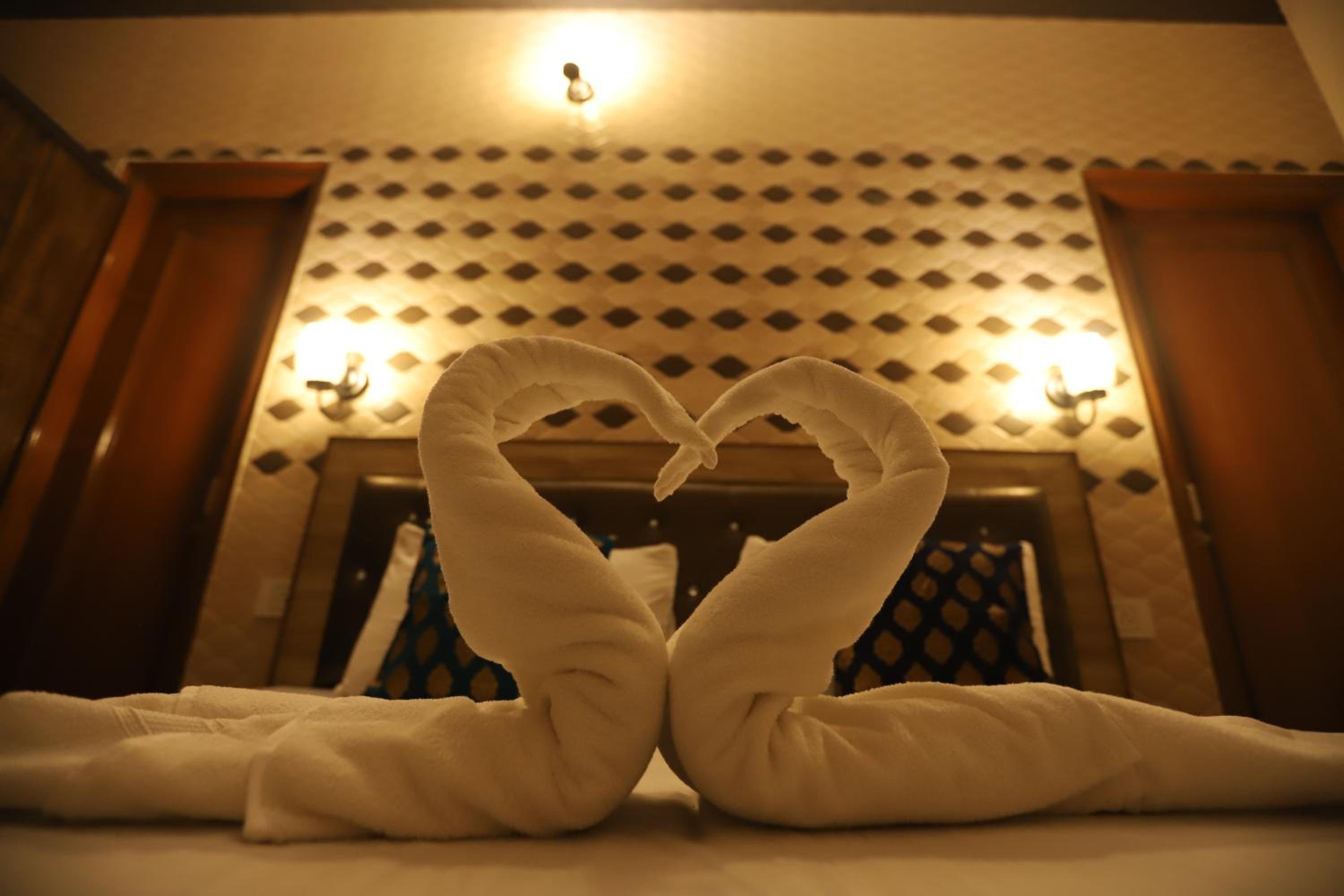 Deluxe Double Room with Balcony photo 1
