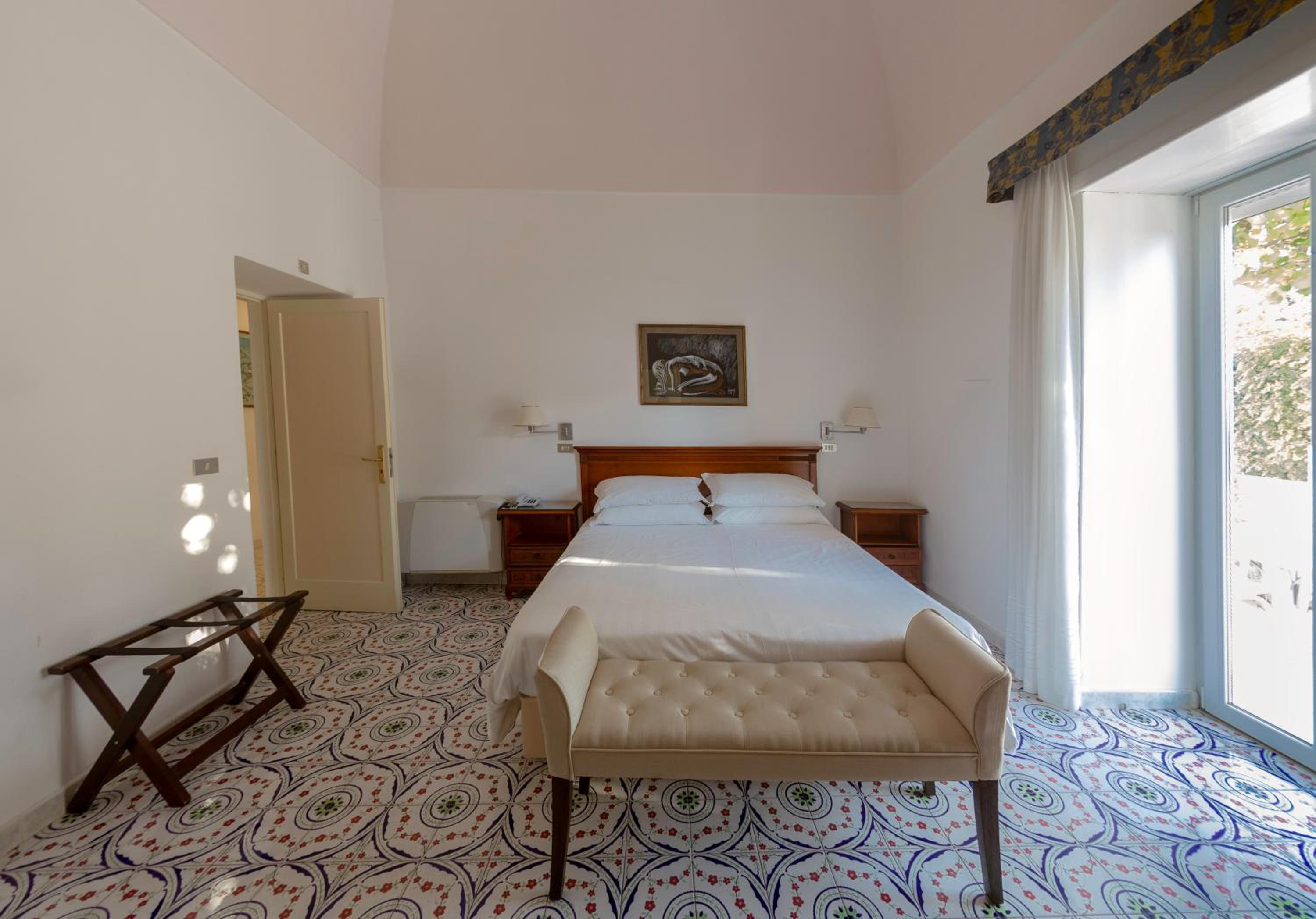 Double Room with Garden View - Photo 6