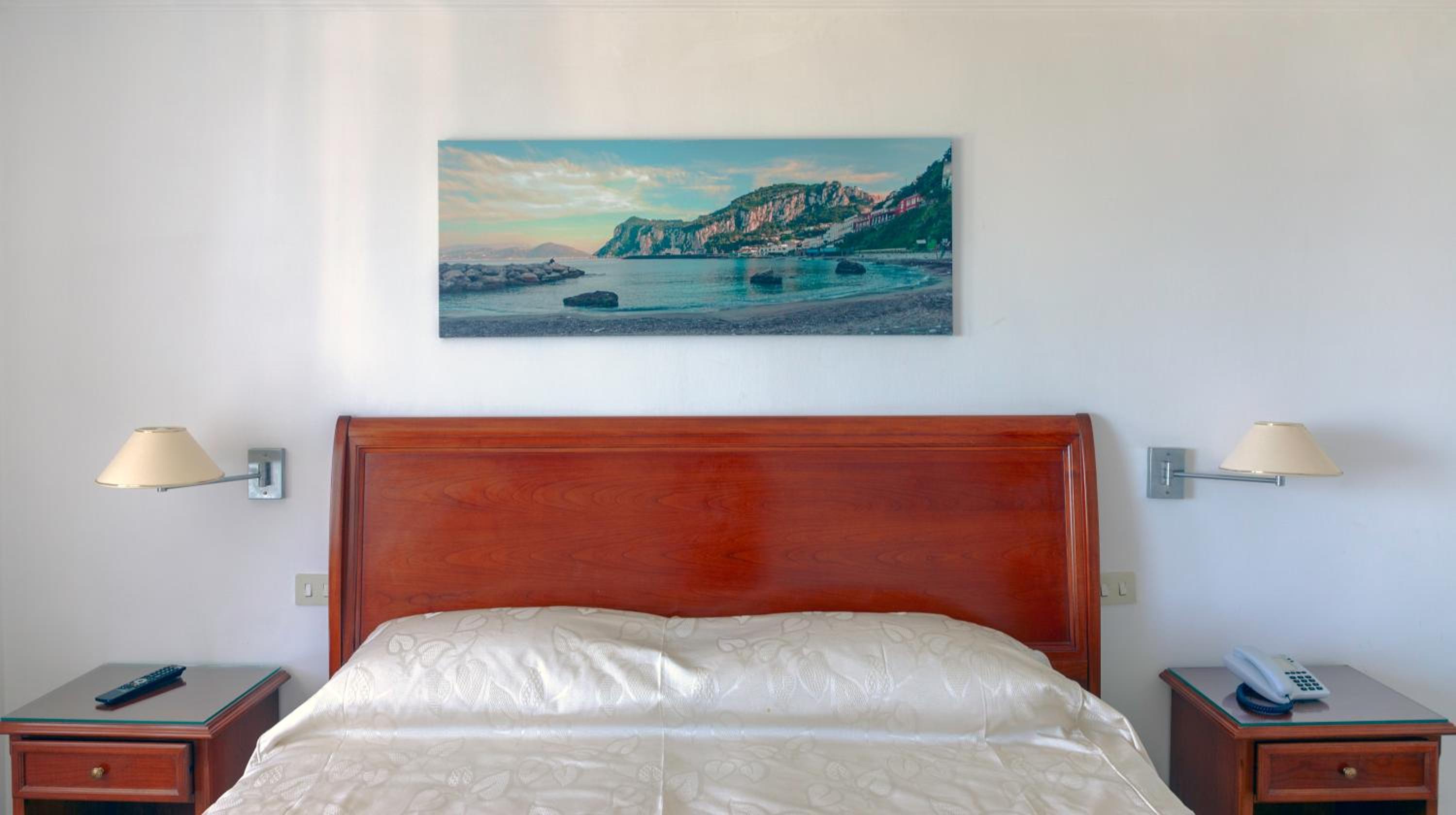 Double Room with Sea View - Photo 1