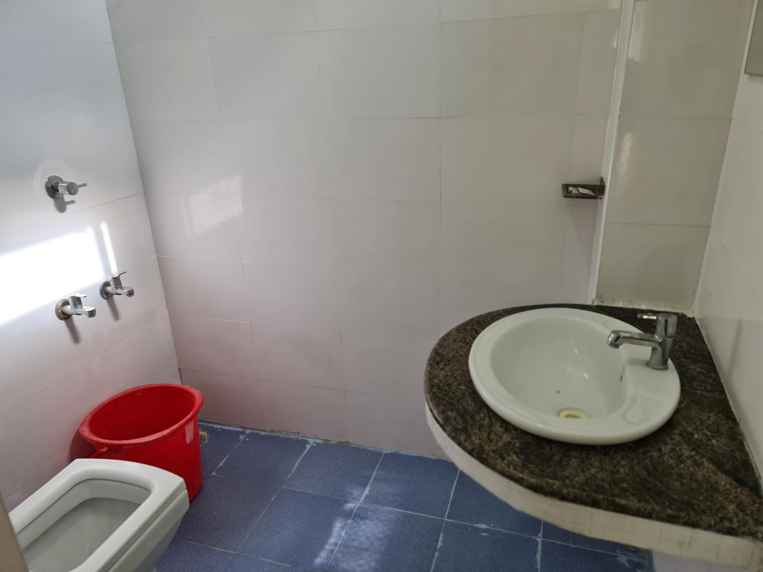 Deluxe Double Room - Photo 12