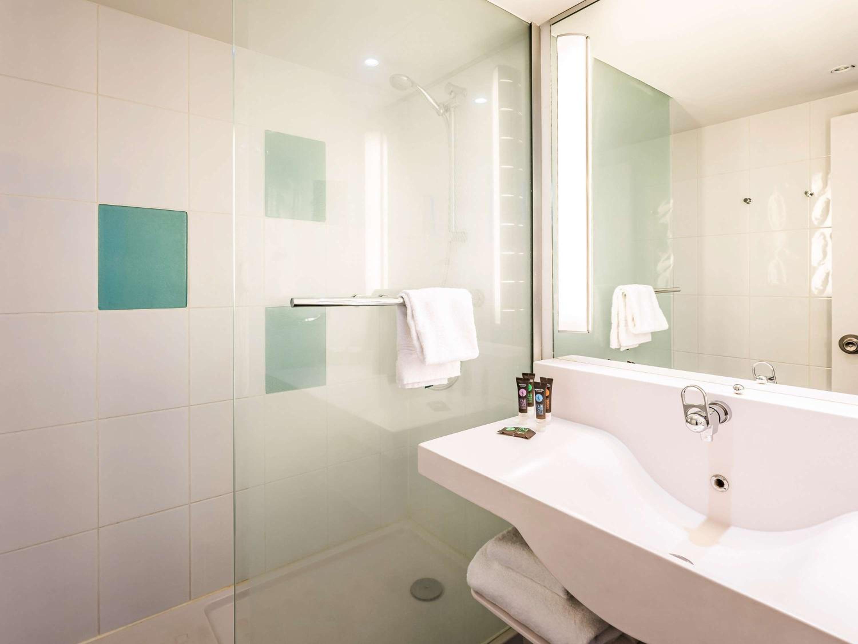 Executive Double Room - Photo 7