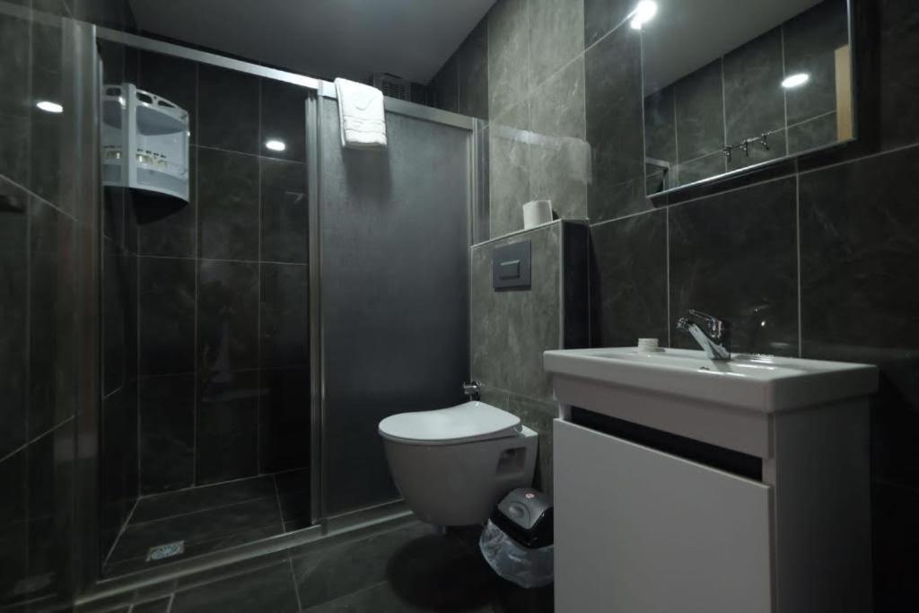 Double Room with Balcony photo 3
