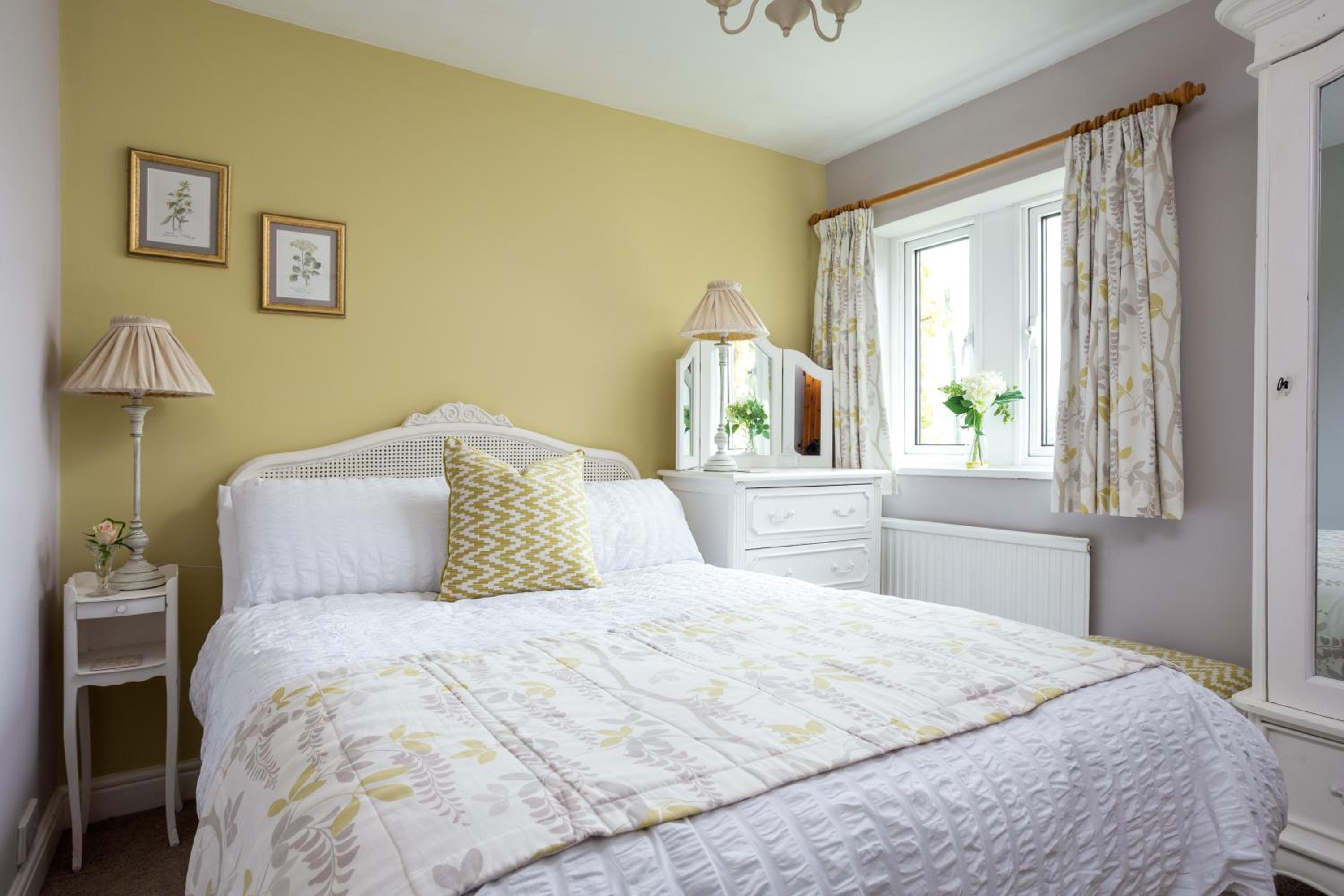 Three-Bedroom House photo 1