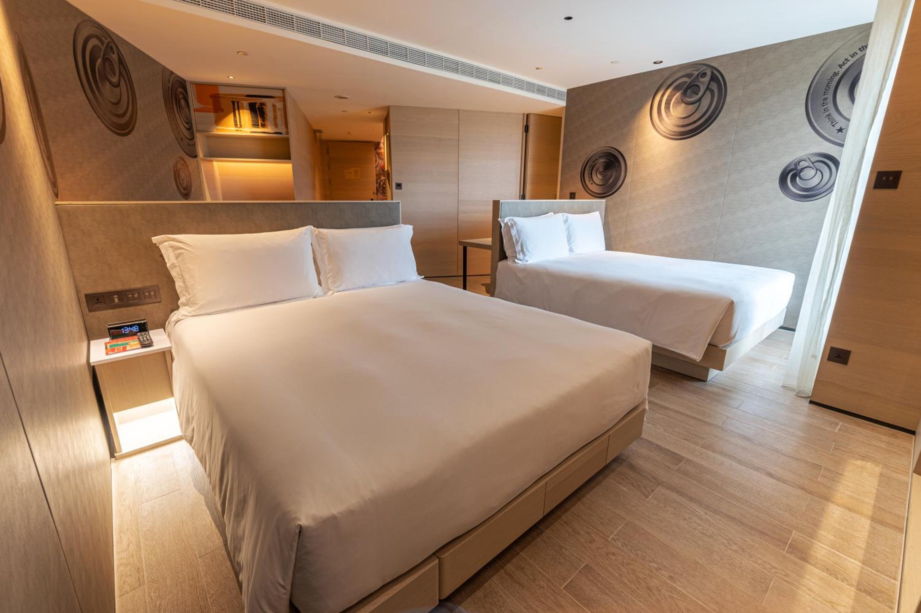 Queen Room with Two Queen Beds - Non-Smoking