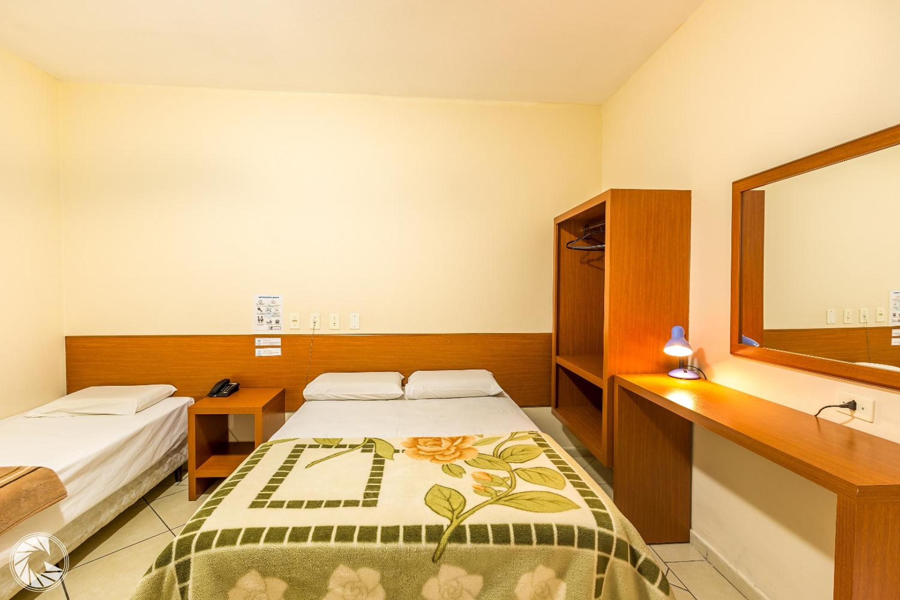 Triple Room photo 2