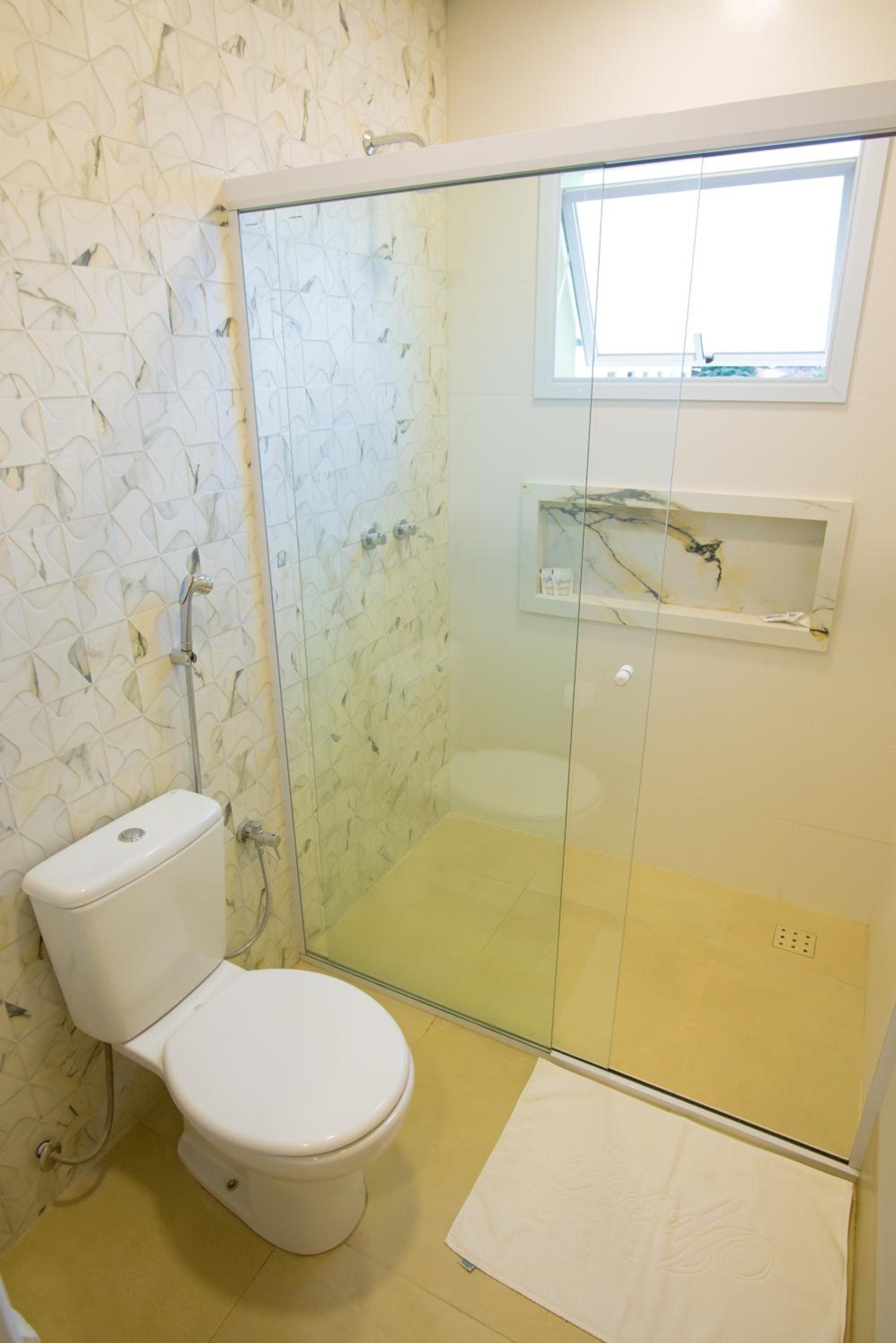 Suite with Spa Bath photo 3