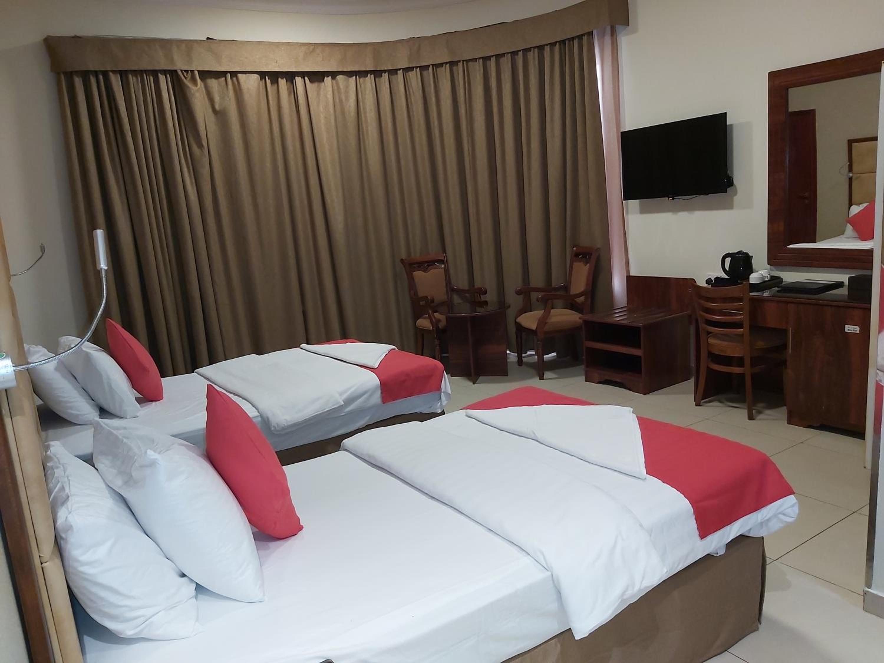 Standard Twin Room photo 3