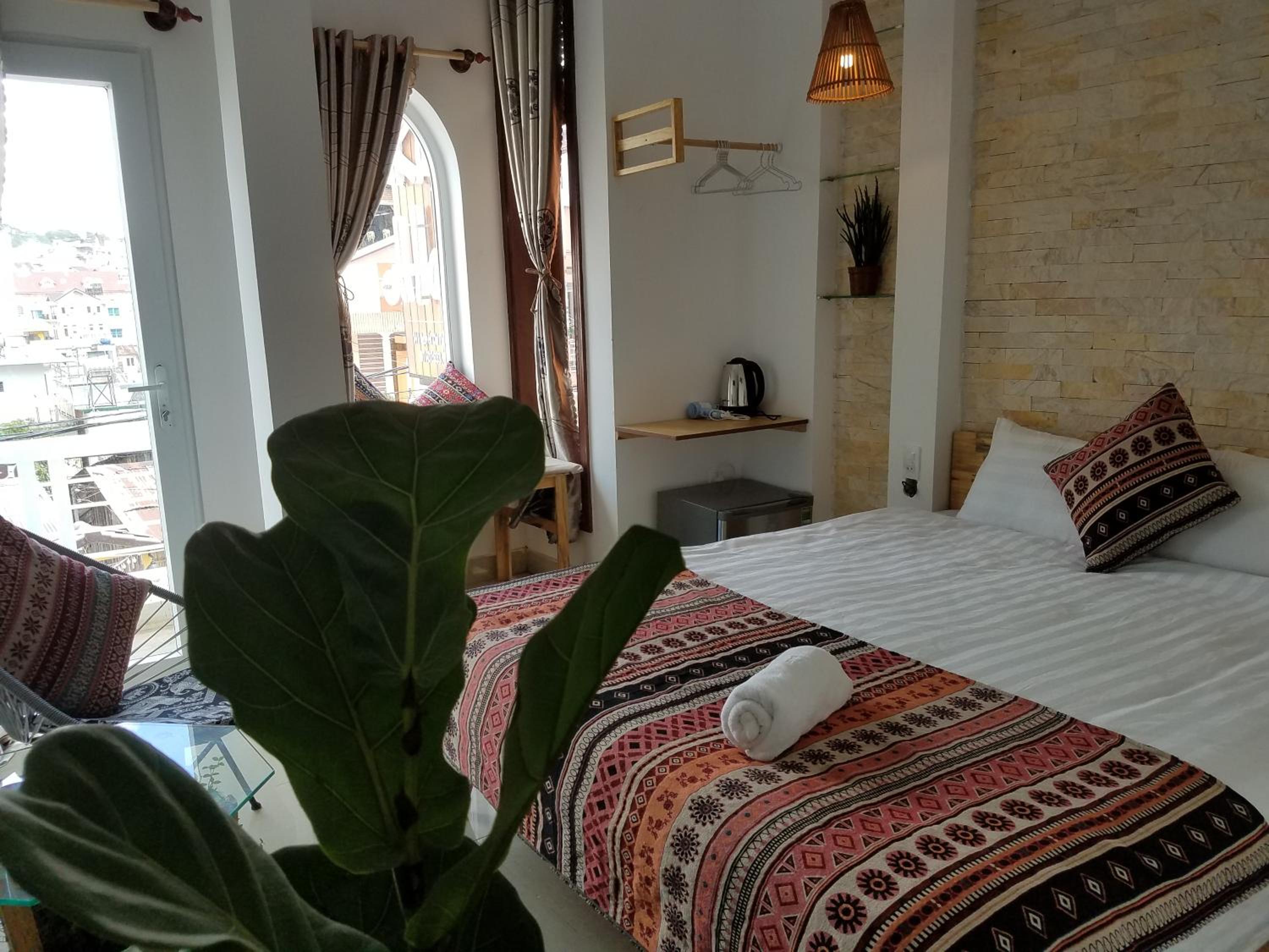 Double Room - Photo 8
