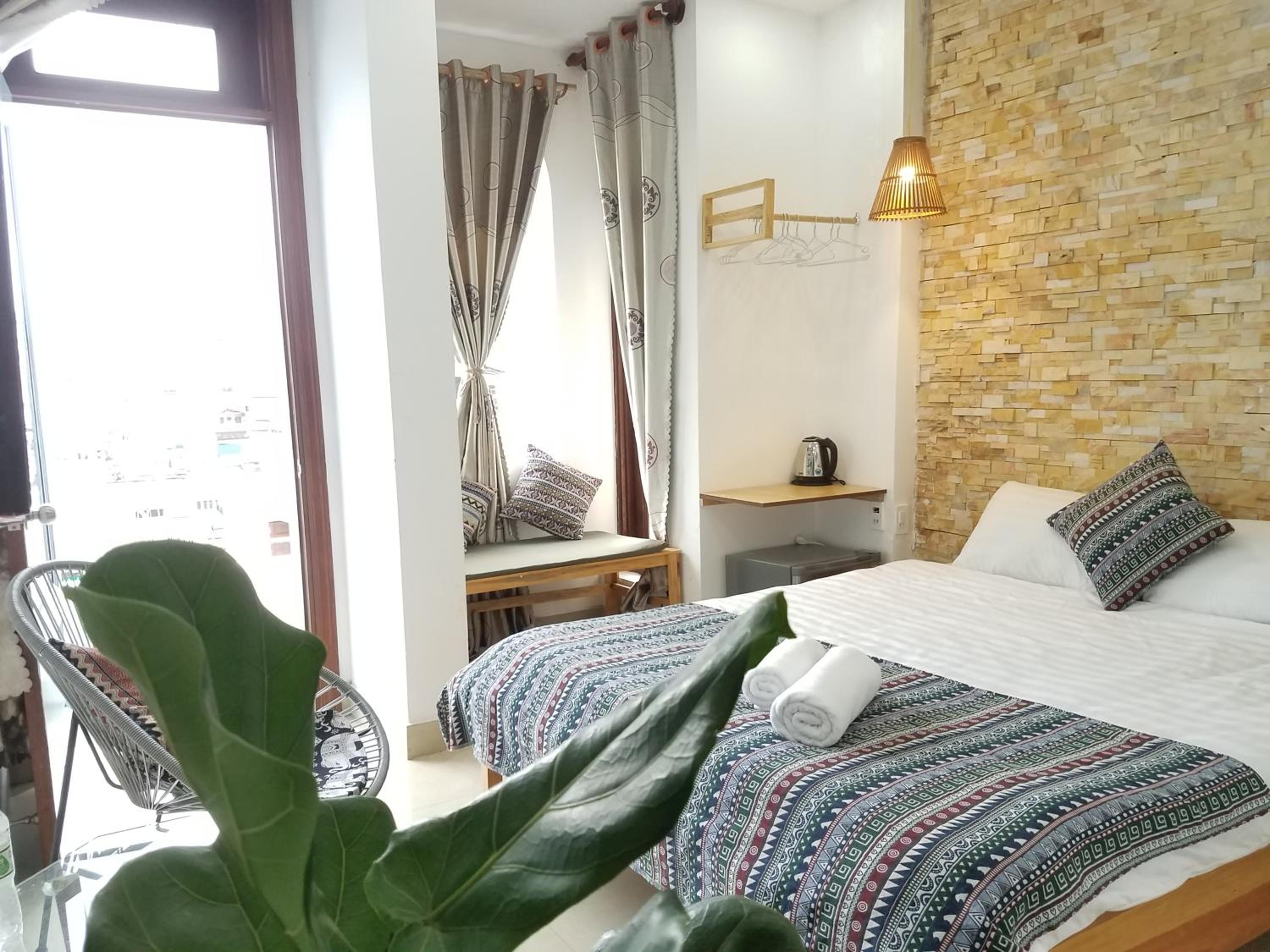 Double Room - Photo 9