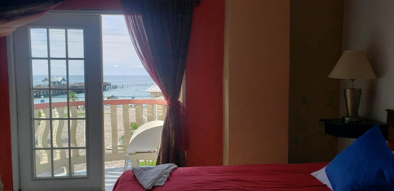 Double Room with Two Double Beds photo 2