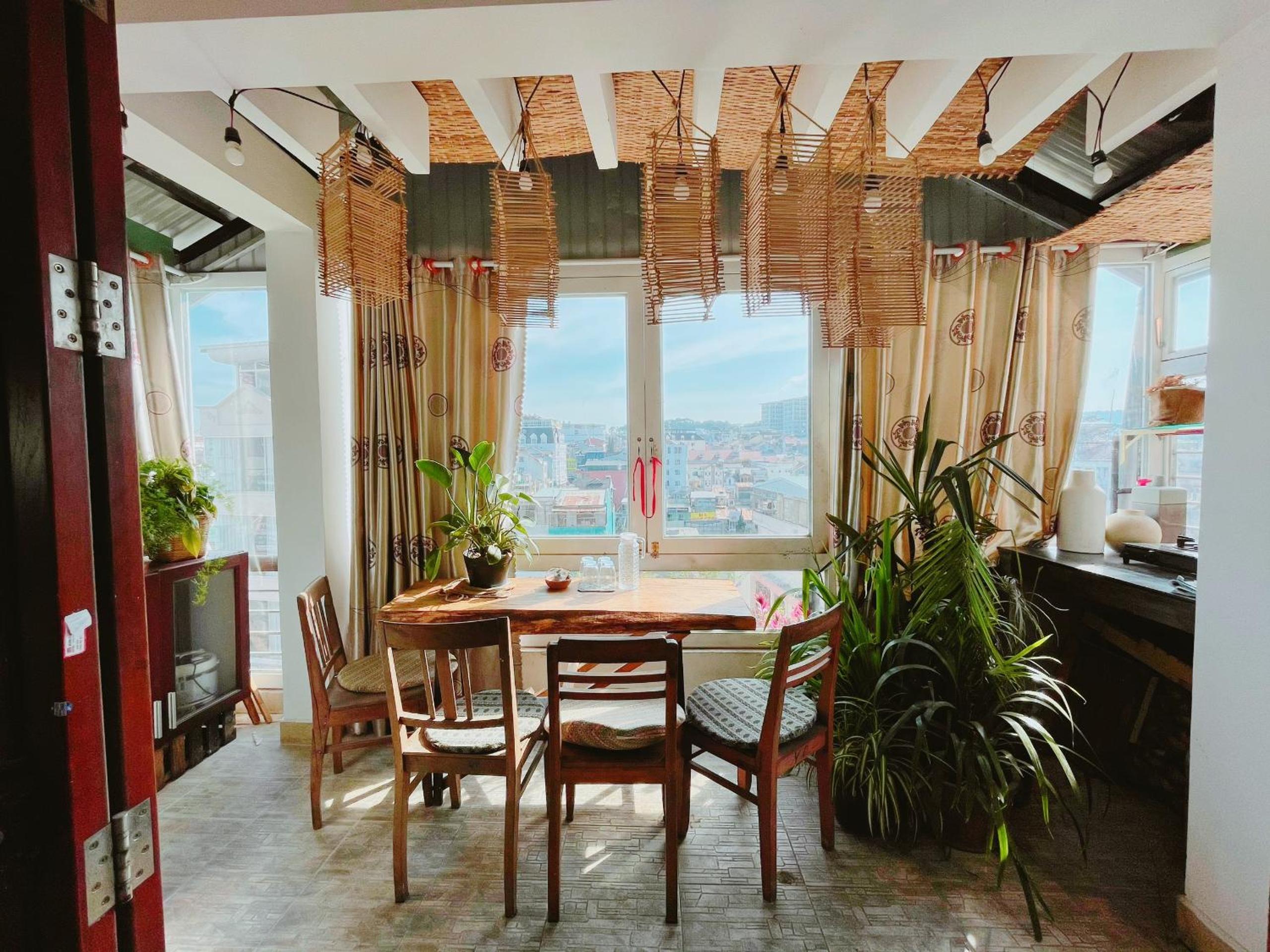 One-Bedroom Apartment - Photo 21