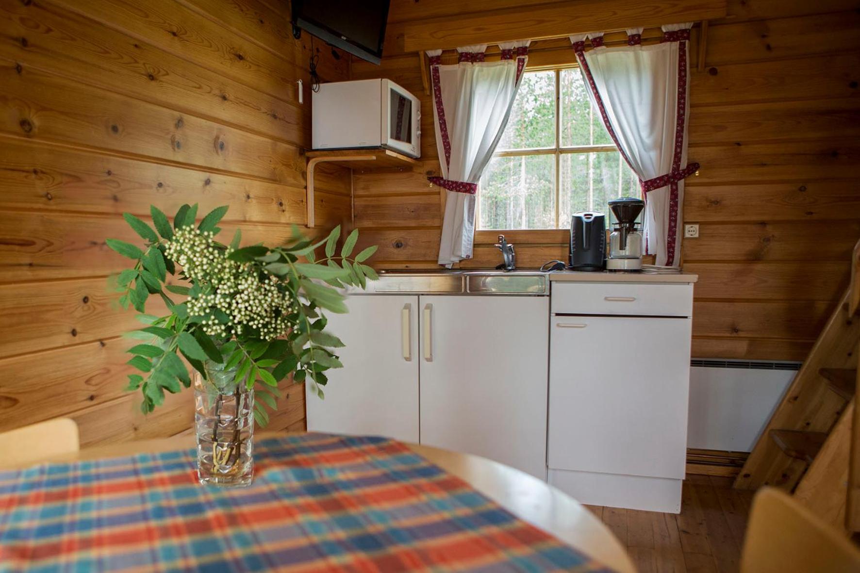 One-Bedroom Chalet - Photo 3