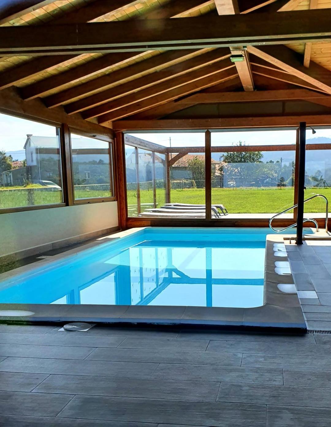 Deluxe Apartment with jacuzzi photo 3