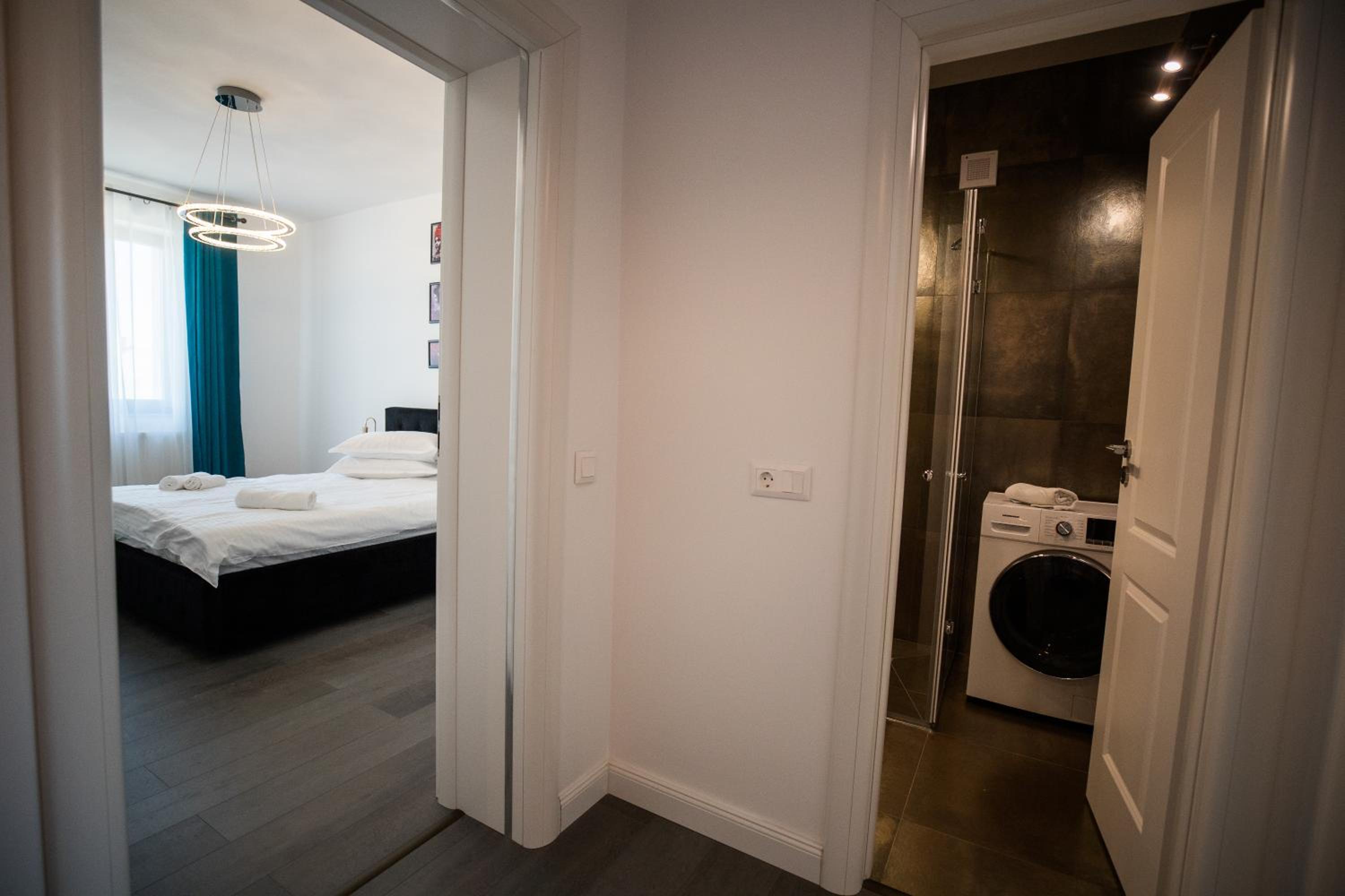 Two-Bedroom Apartment - Photo 11