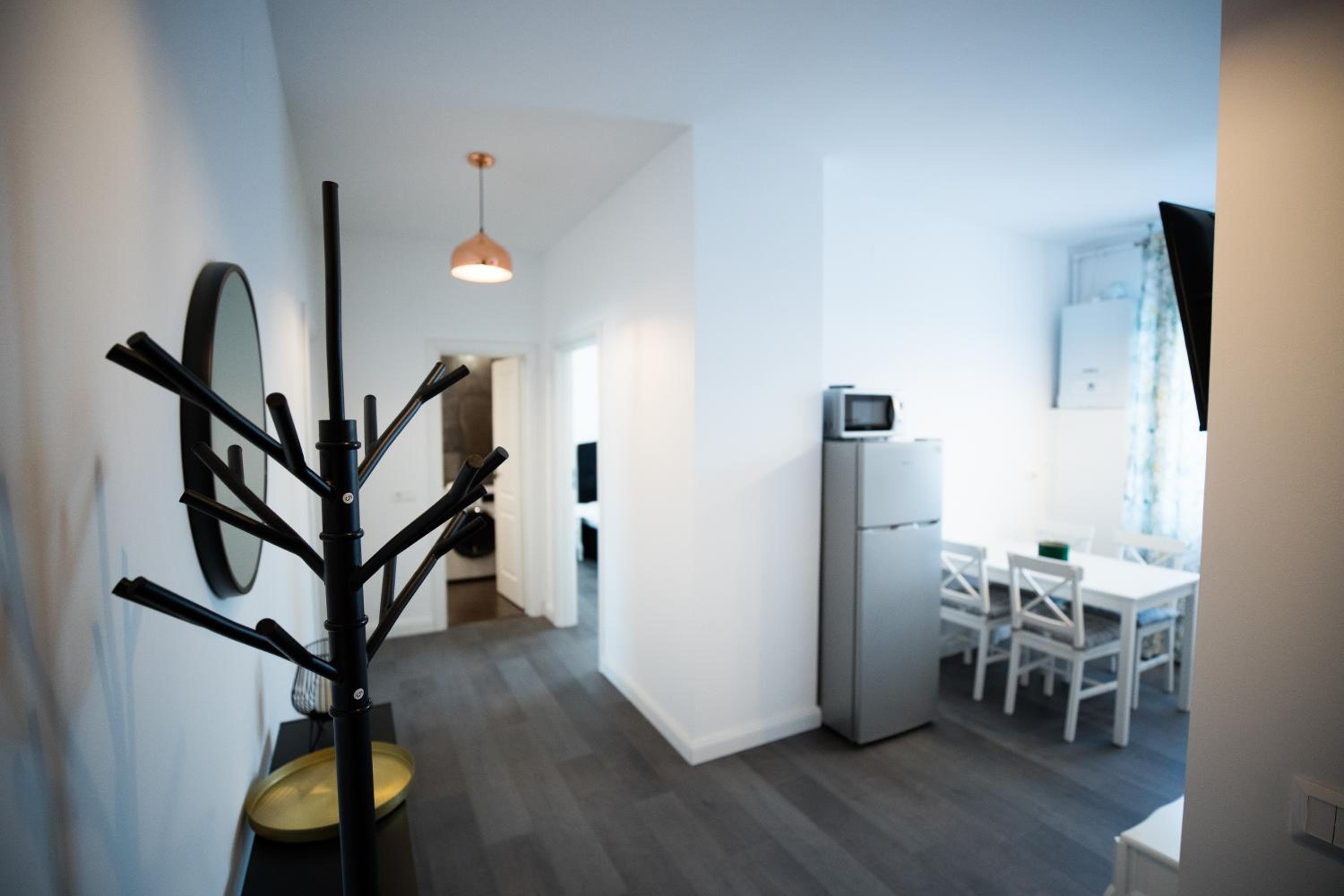 Two-Bedroom Apartment - Photo 28