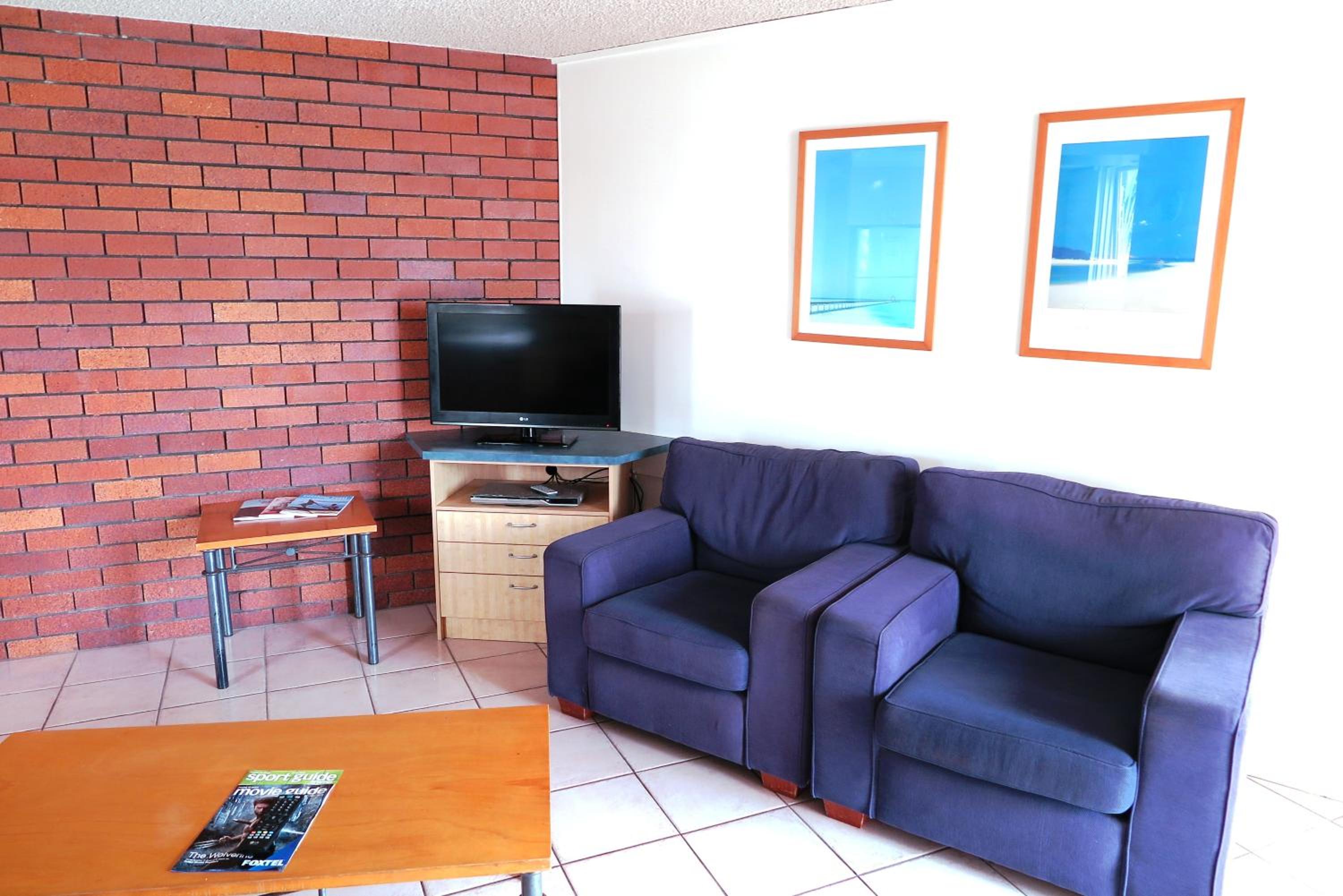 Two-Bedroom Apartment photo 3