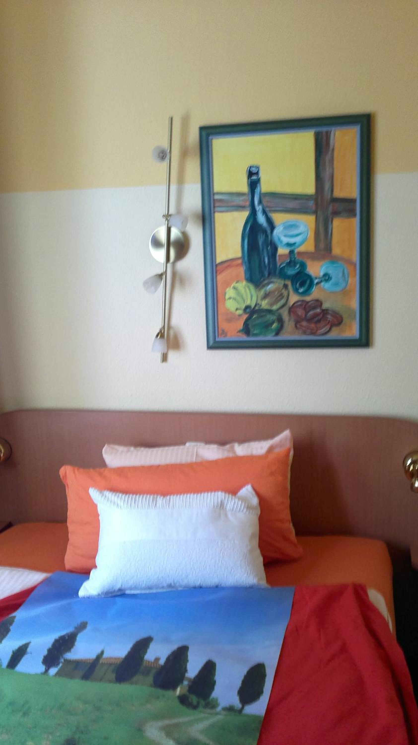 Single Room photo 1