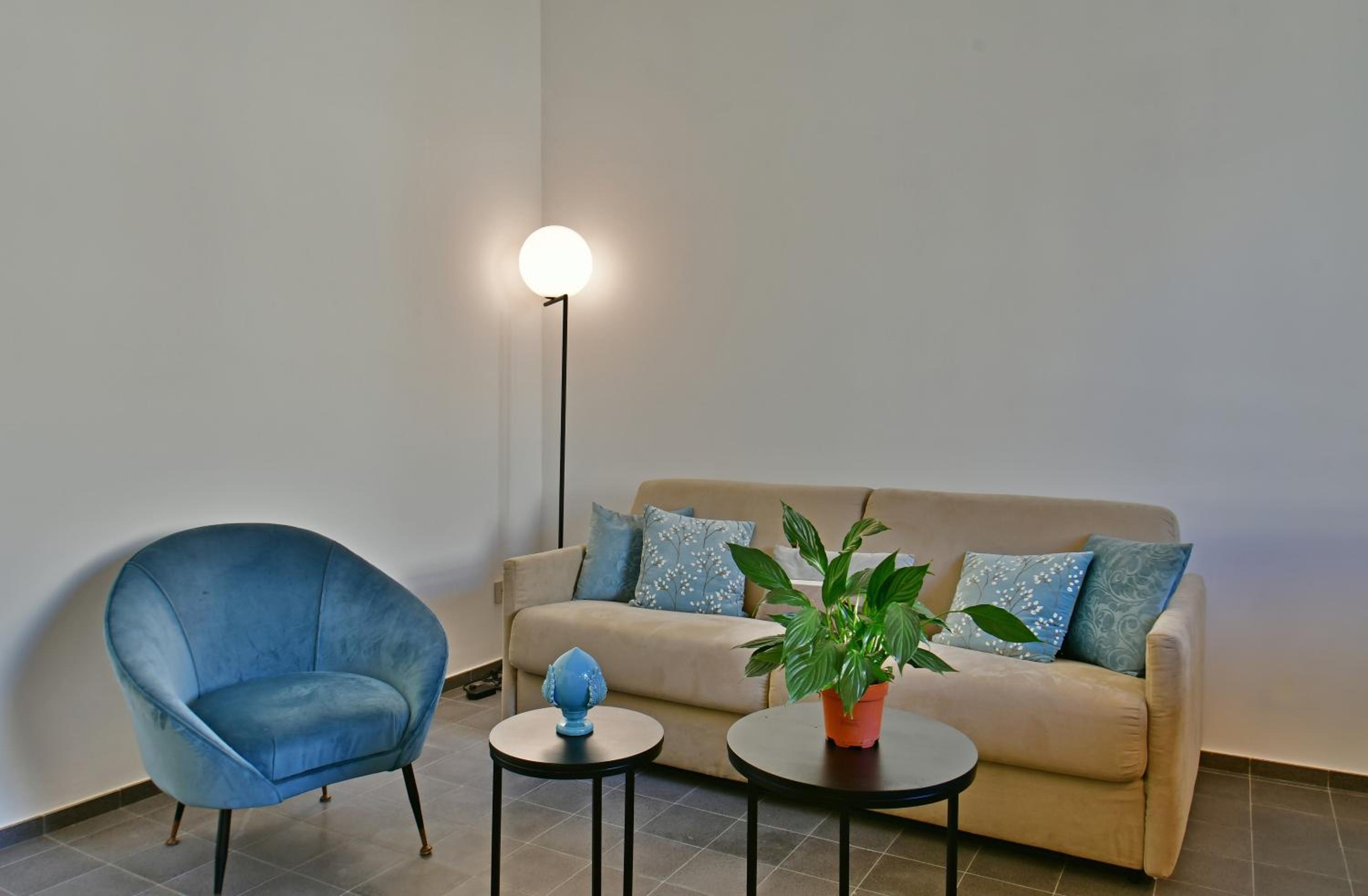 Deluxe Apartment photo 3