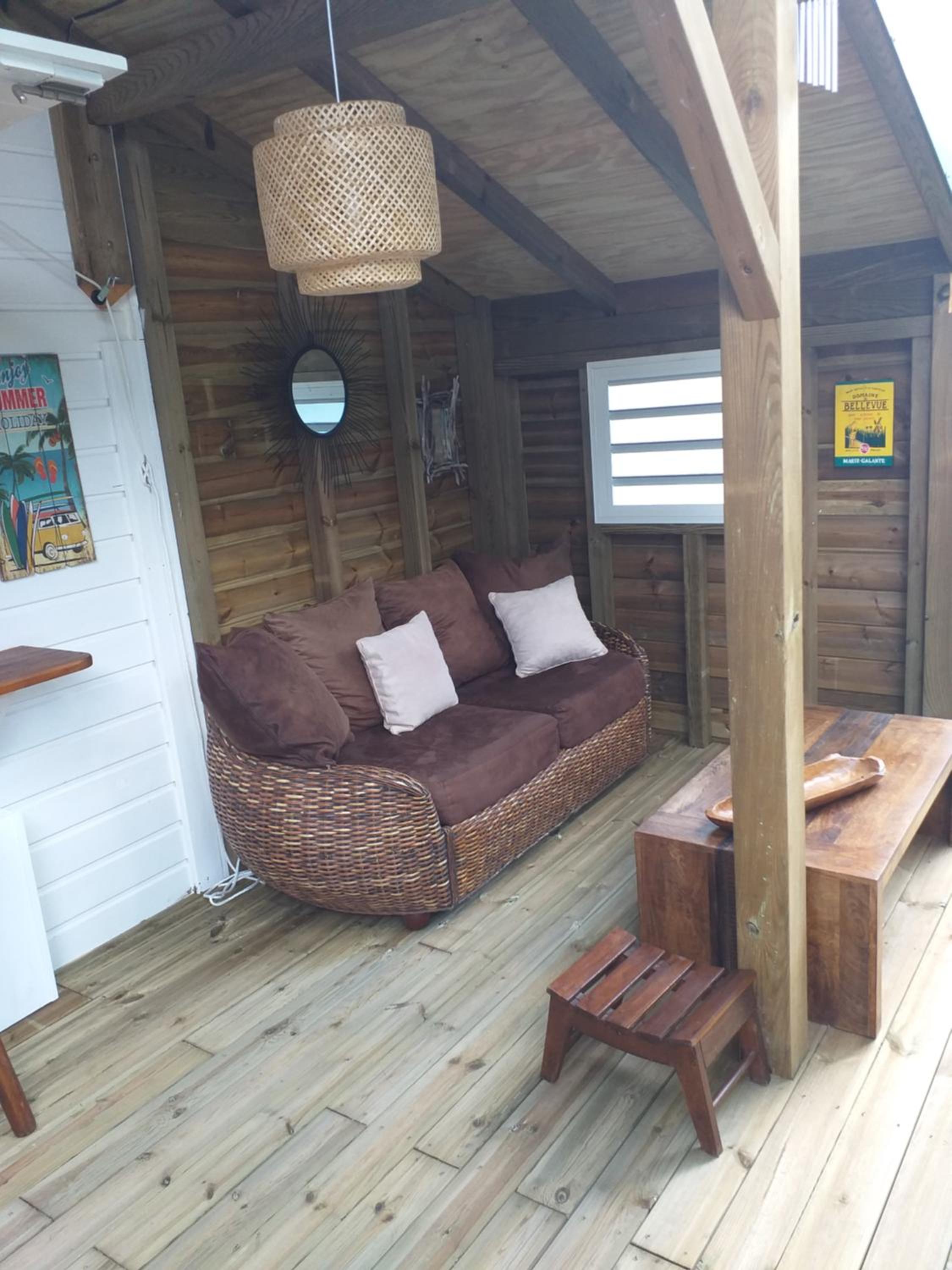One-Bedroom House - Photo 33