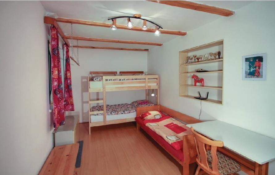 Two-Bedroom Chalet photo 3