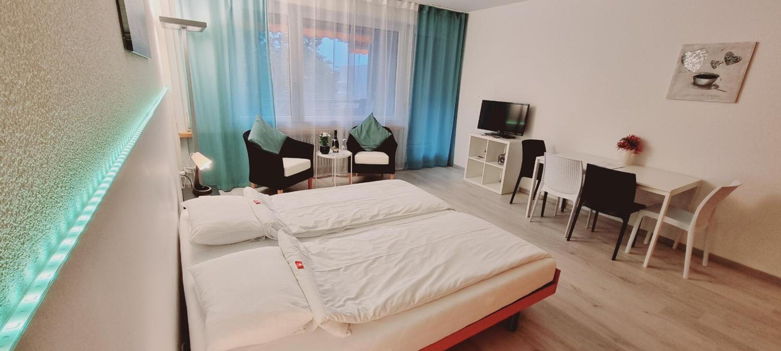 Apartment with Garden View - Photo 39