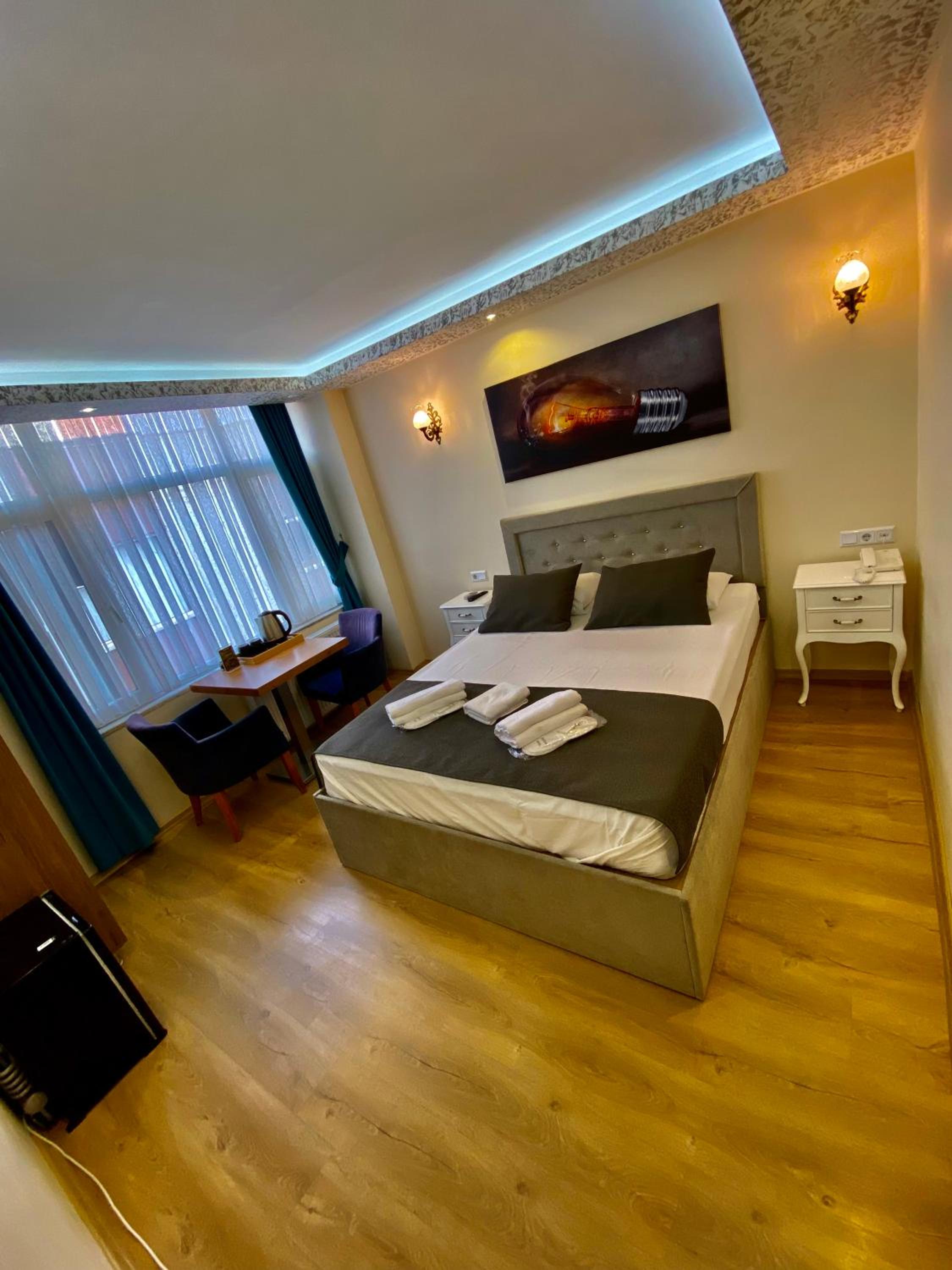Deluxe Double Room photo 2
