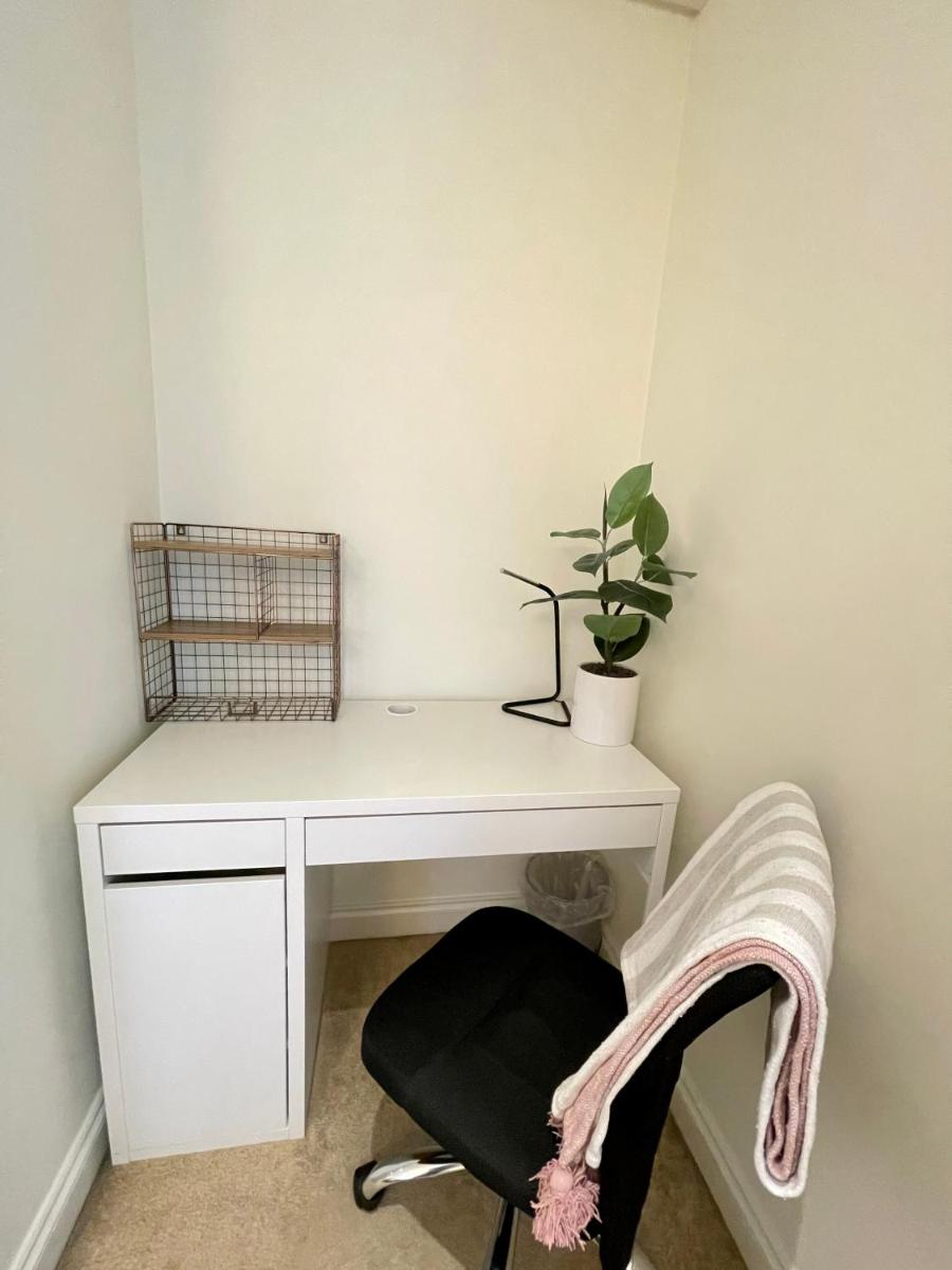 Three-Bedroom House photo 1