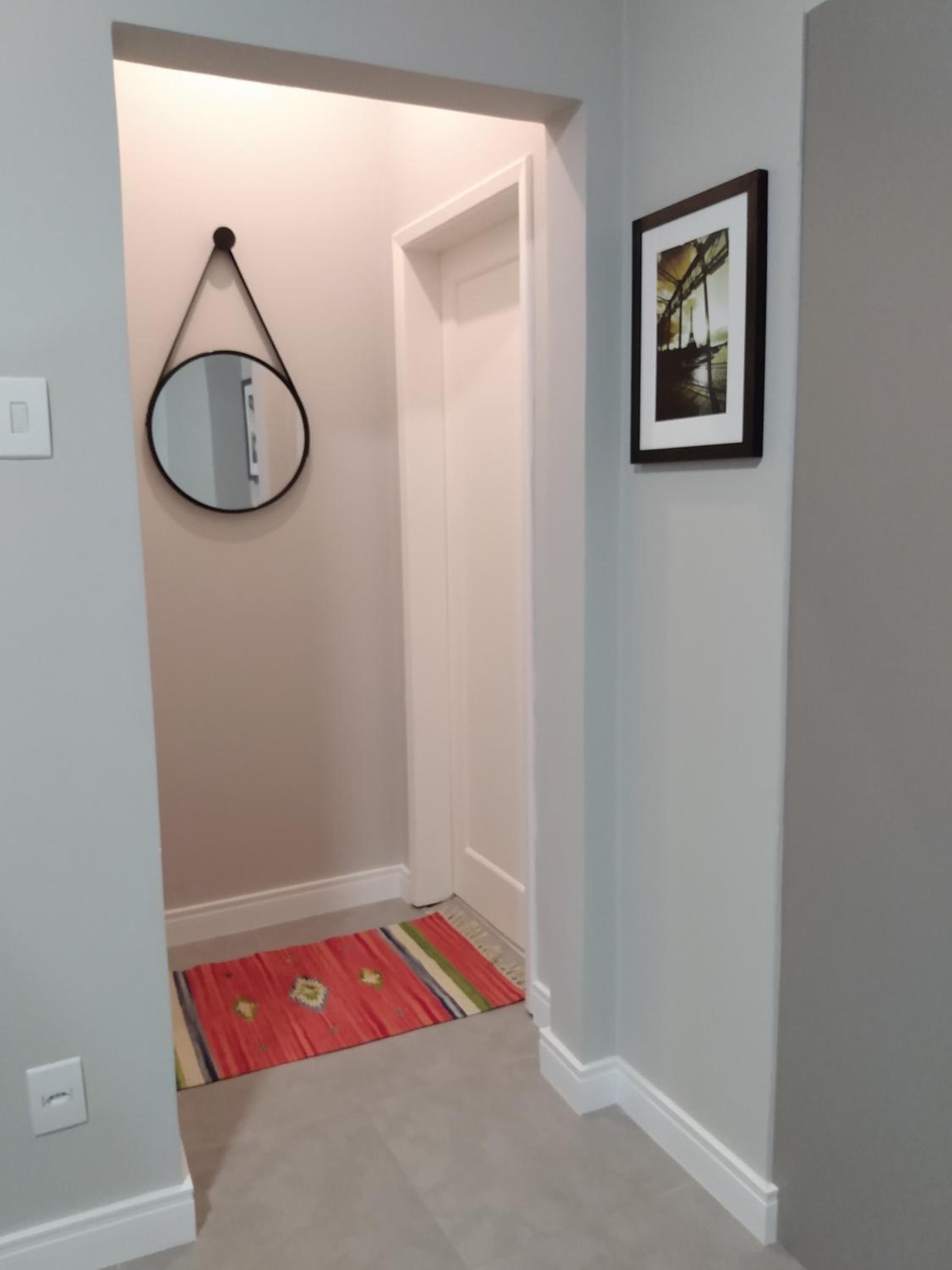 One-Bedroom Apartment - Photo 18