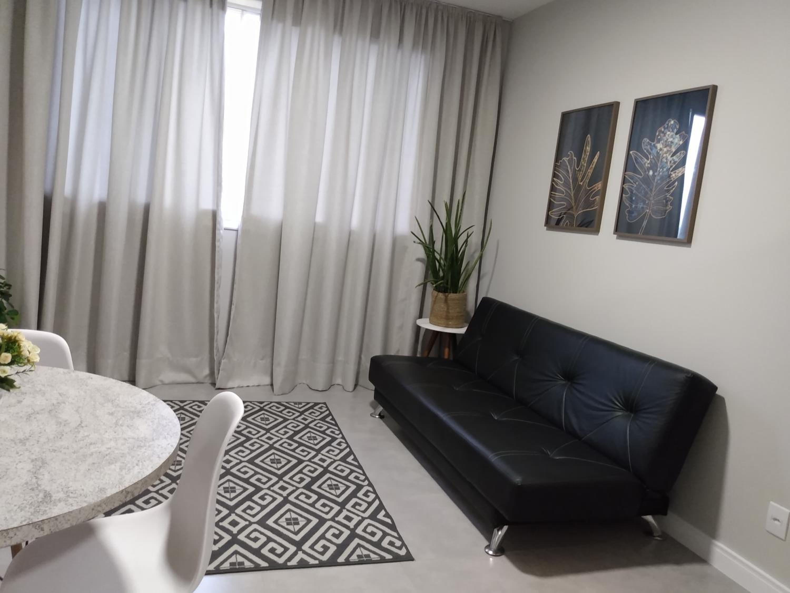 One-Bedroom Apartment - Photo 21
