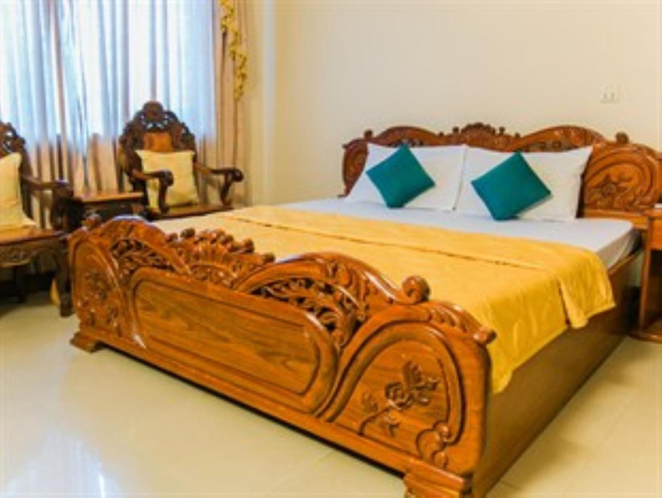 Deluxe Double or Twin Room with Air Con - Photo 2