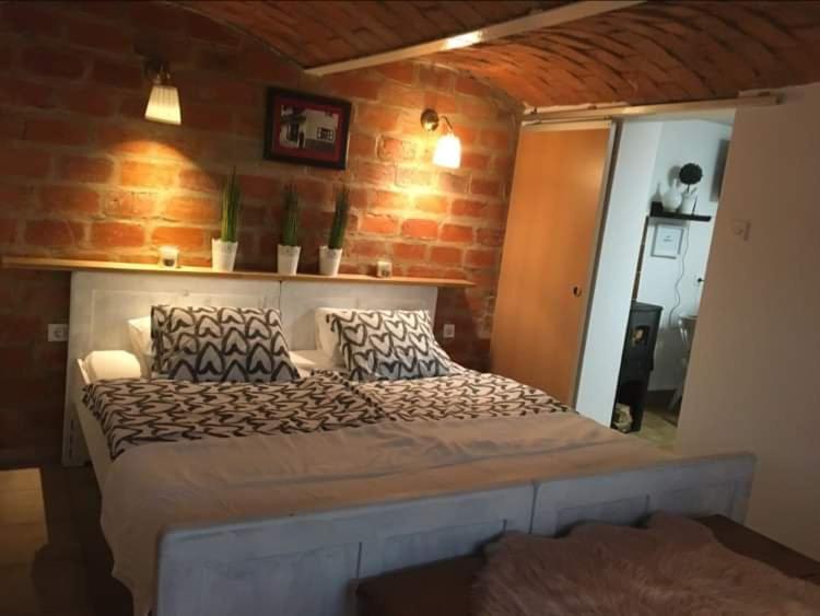 Apartment with Garden View - Photo 23