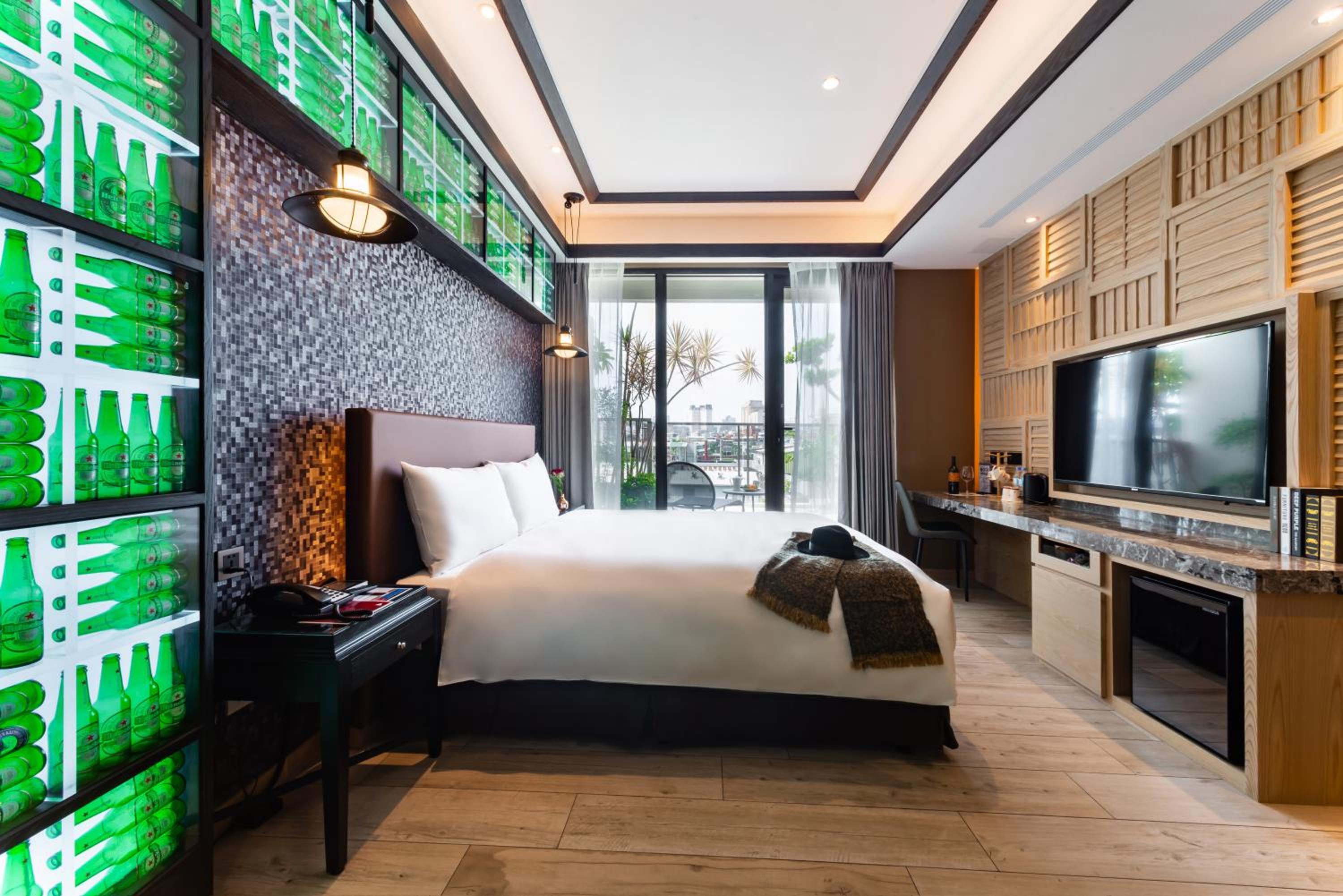 Business Double Room with View - Photo 3