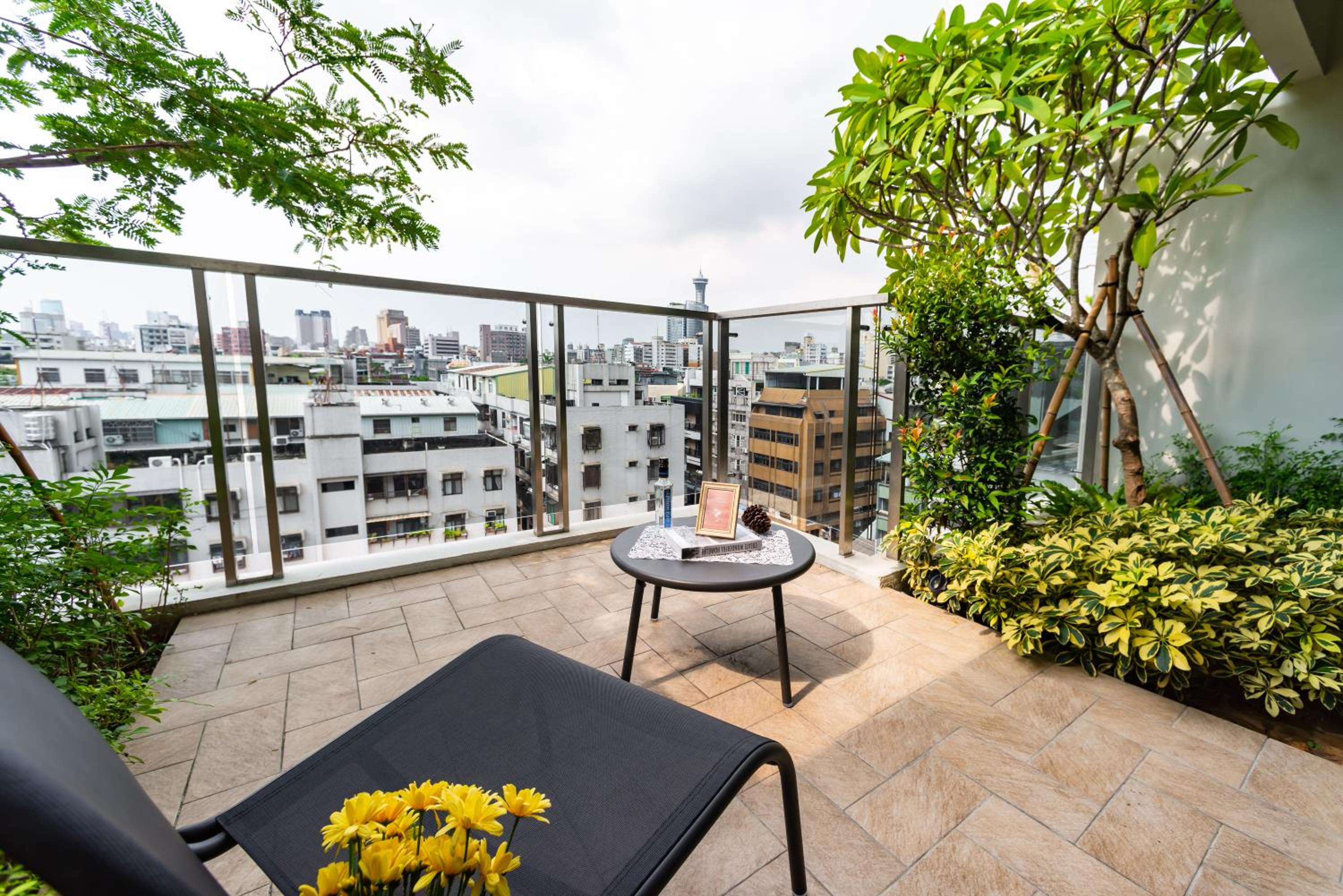 Business Double Room with View - Photo 4