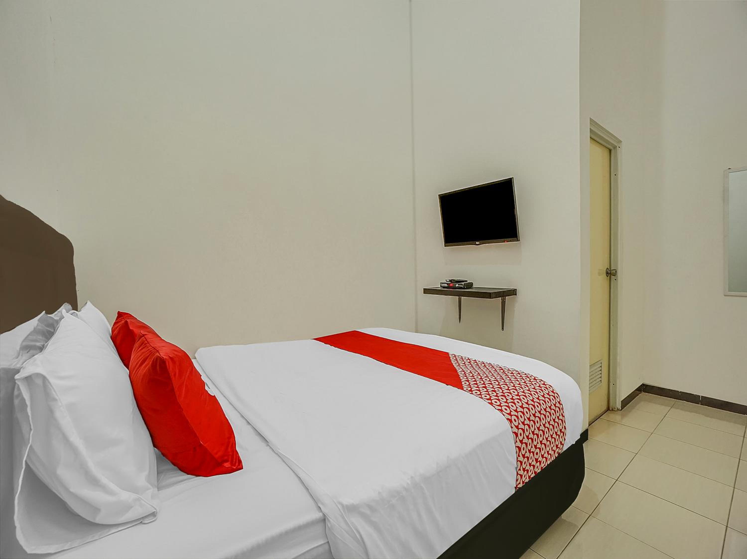 Standard Double Room - Photo 4