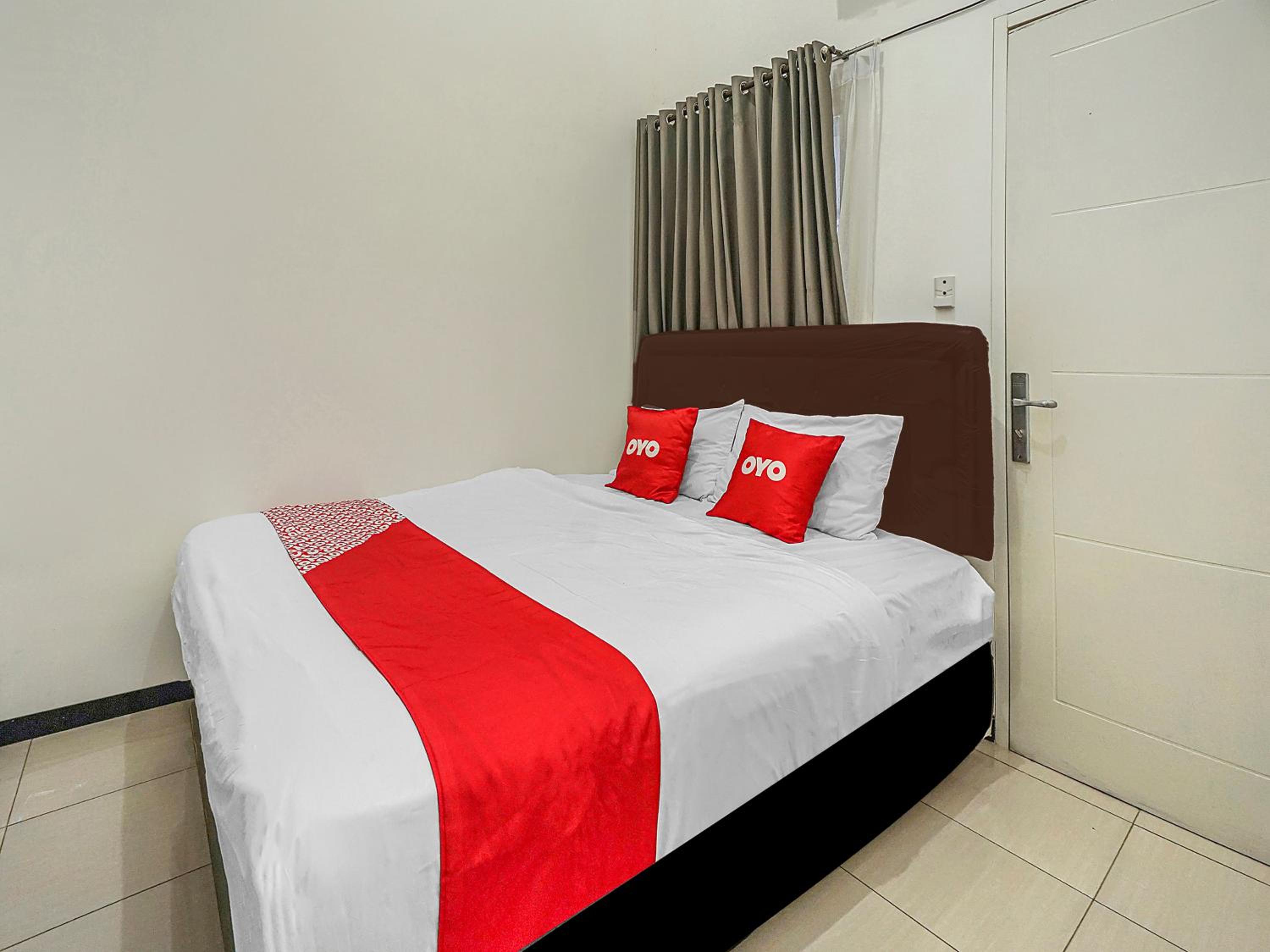 Standard Double Room - Photo 1