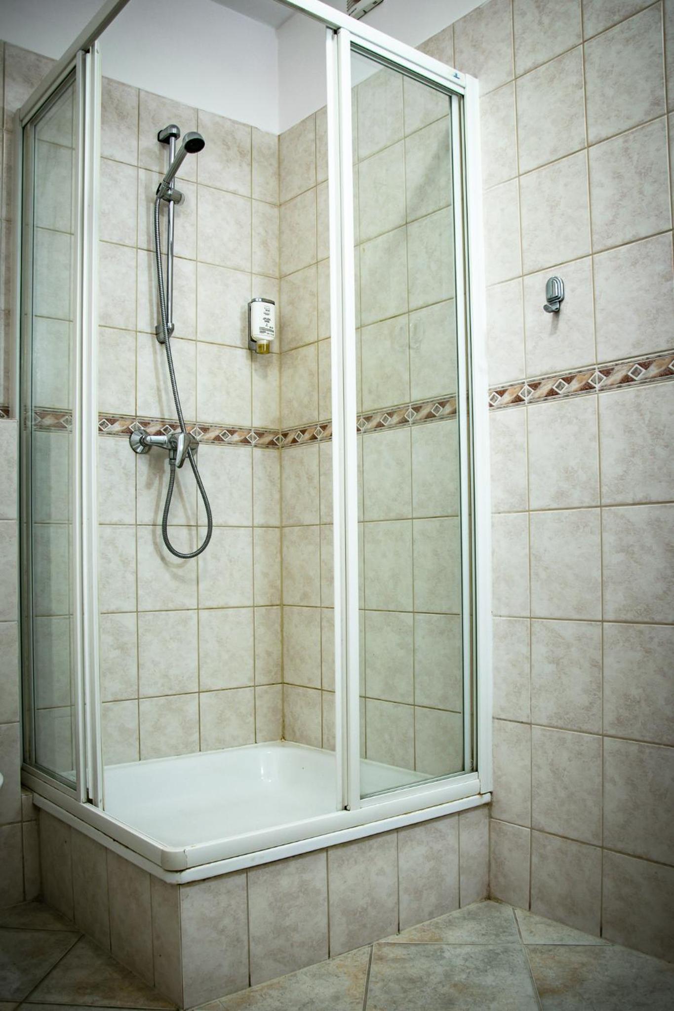 Triple Room - Photo 3