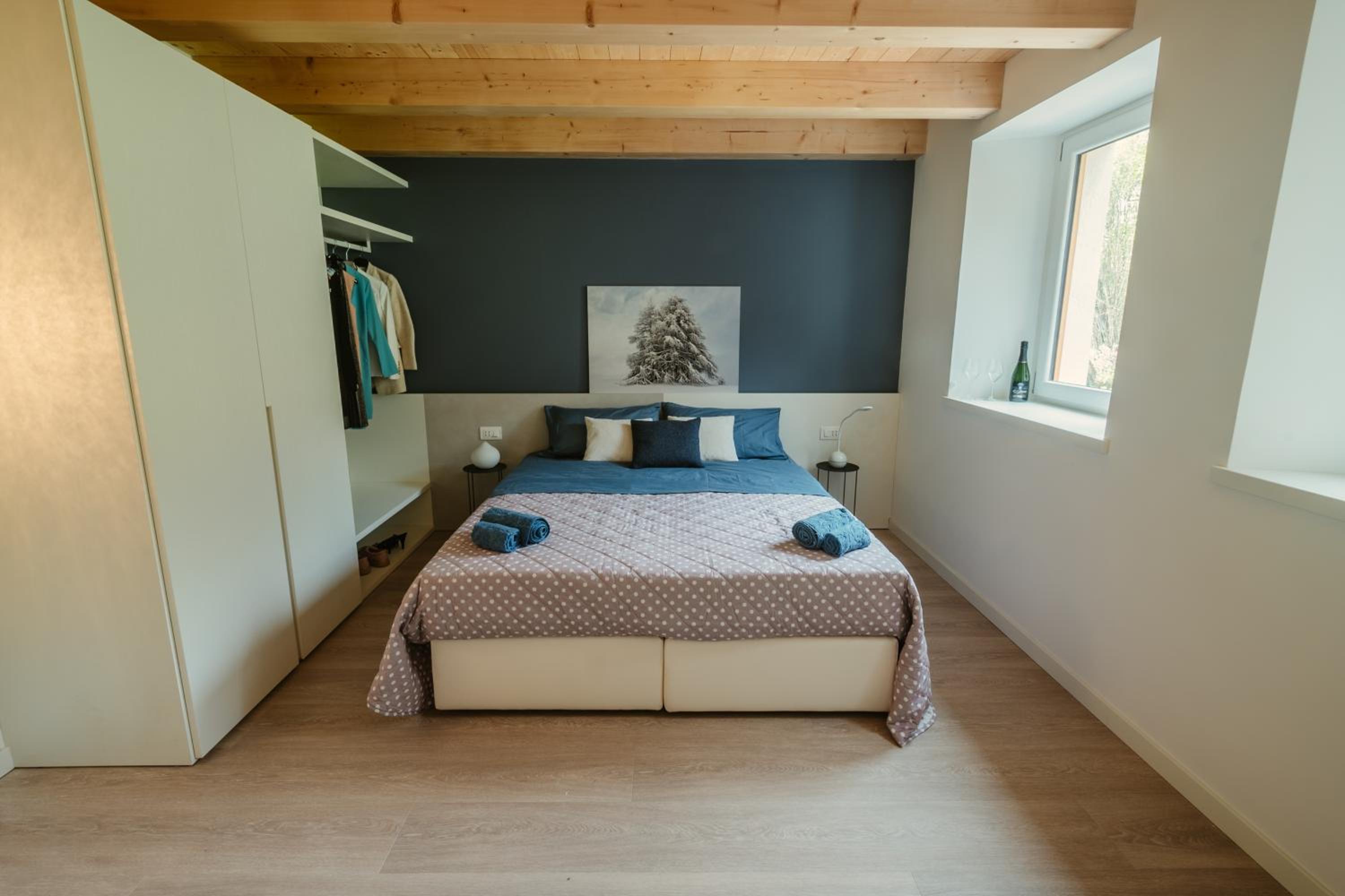 Large Double or Twin Room