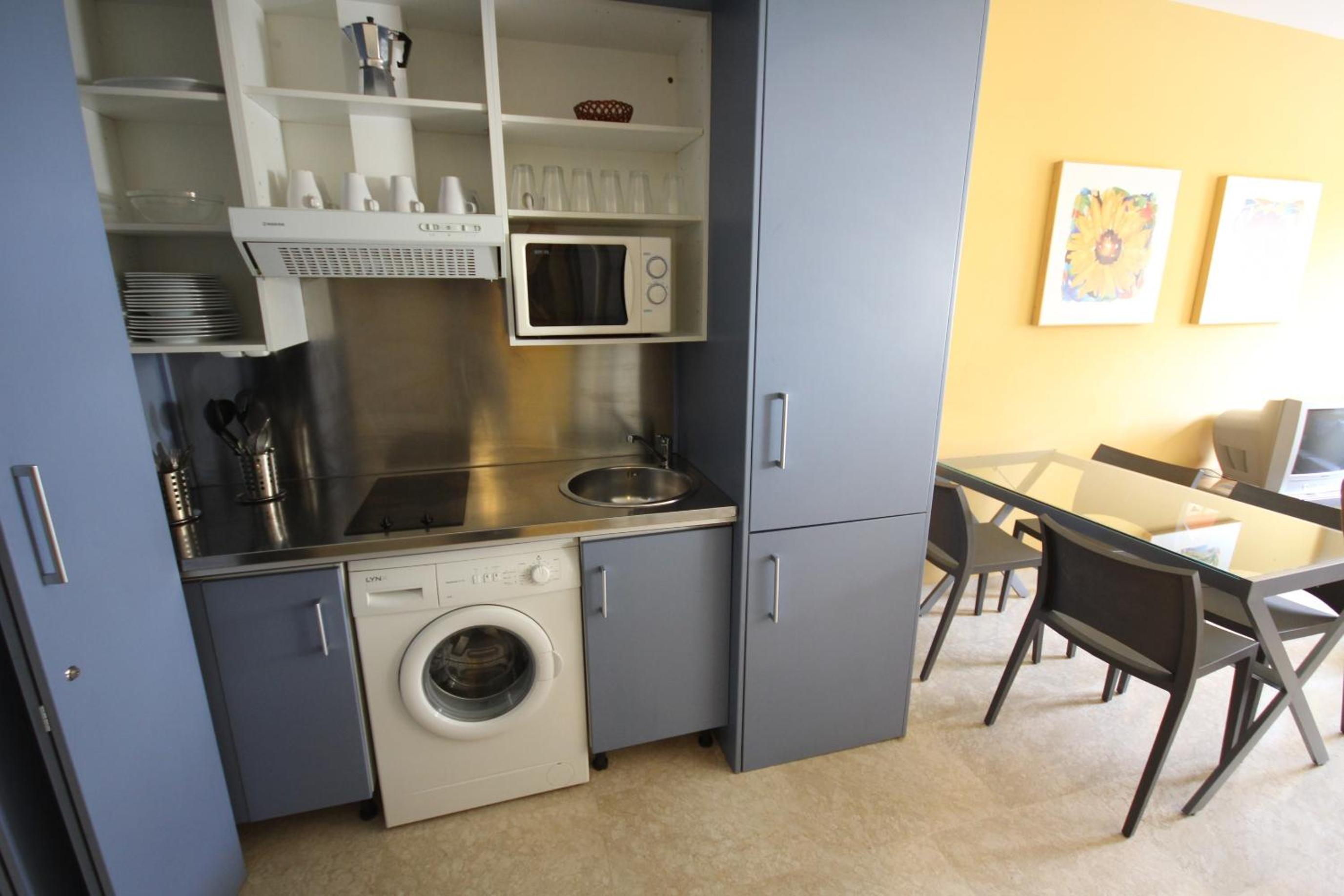 One-Bedroom Apartment (3 Adults)