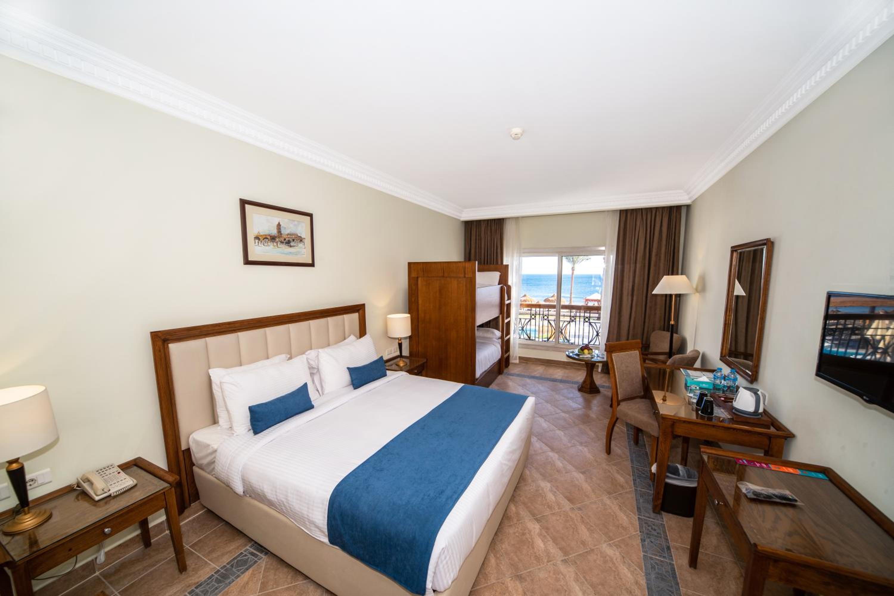 Family Room - Partial Sea View 